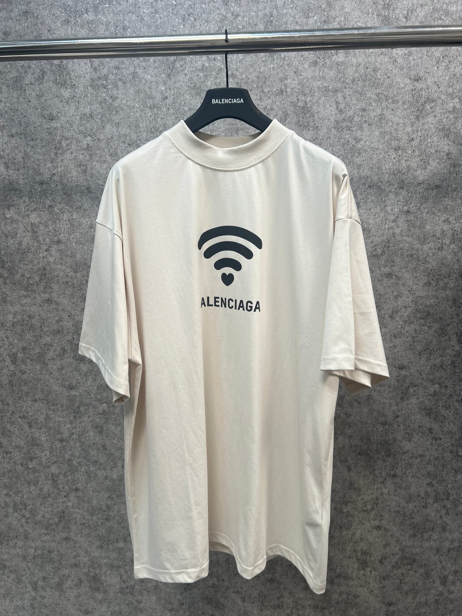 LuxluxHouse Balenciaga T-shirt NO.3