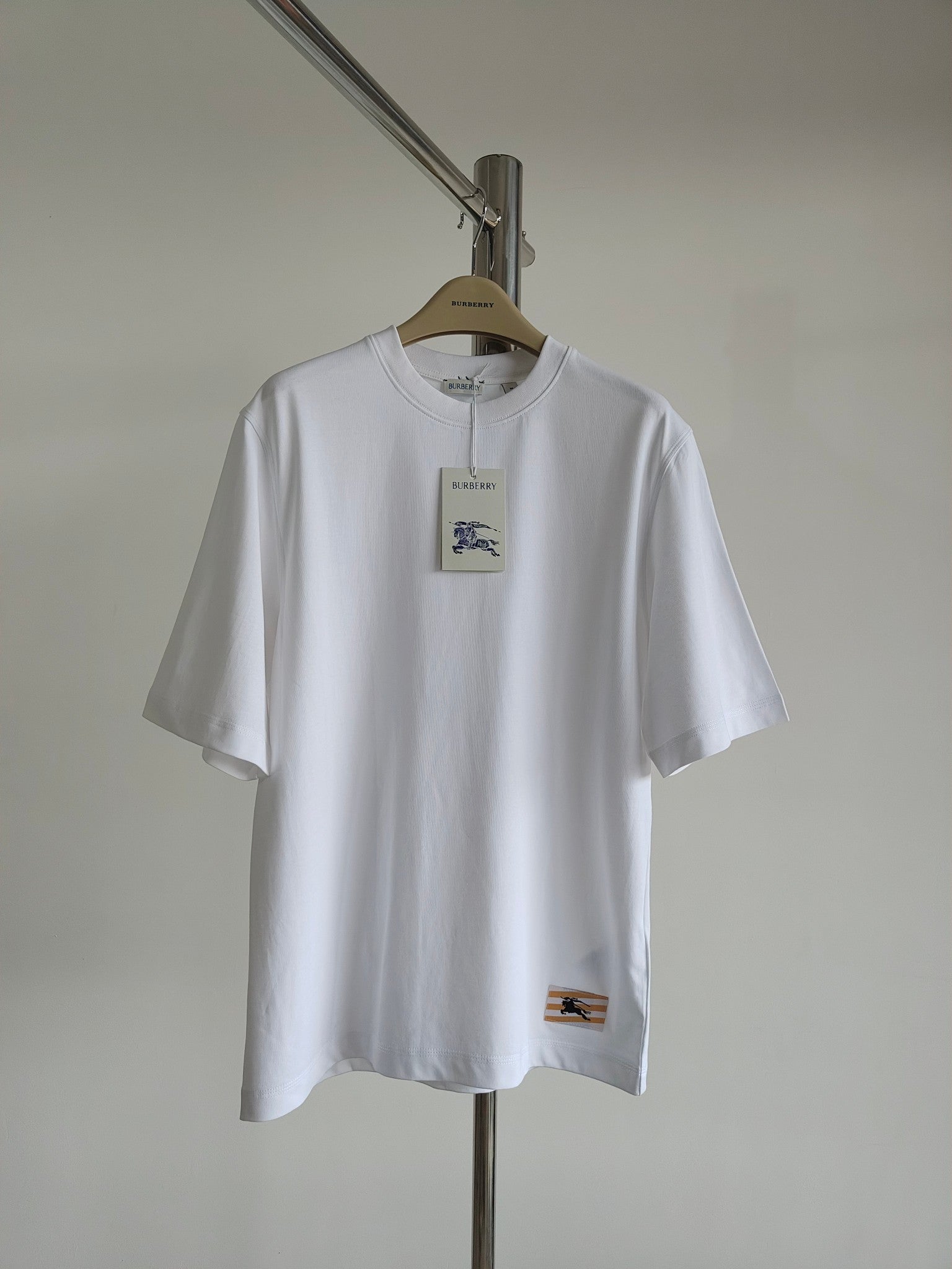 LuxluxHouse Burberry T-shirt NO.2