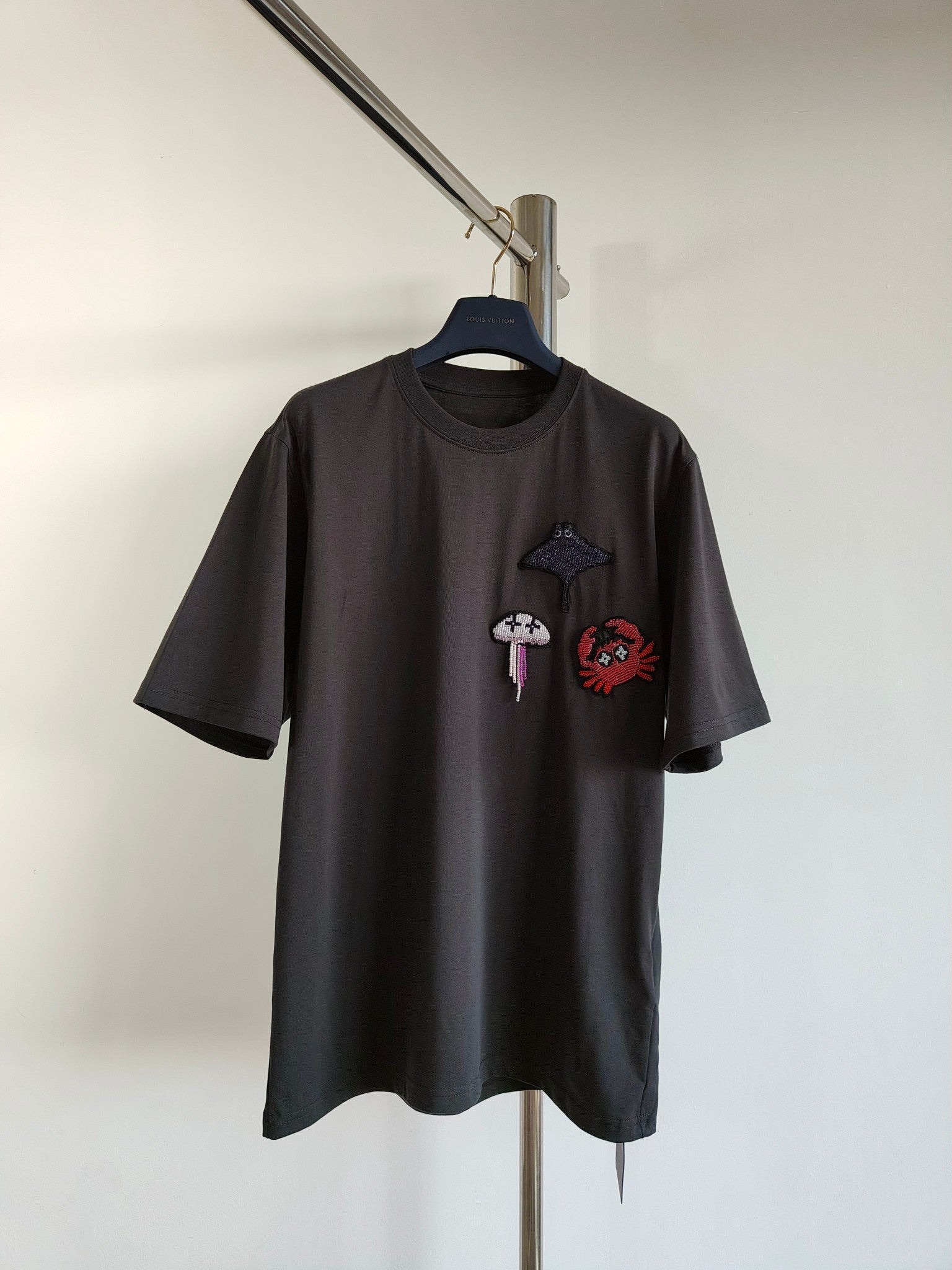 LuxluxHouse Louis Vuitton T-shirt NO.1