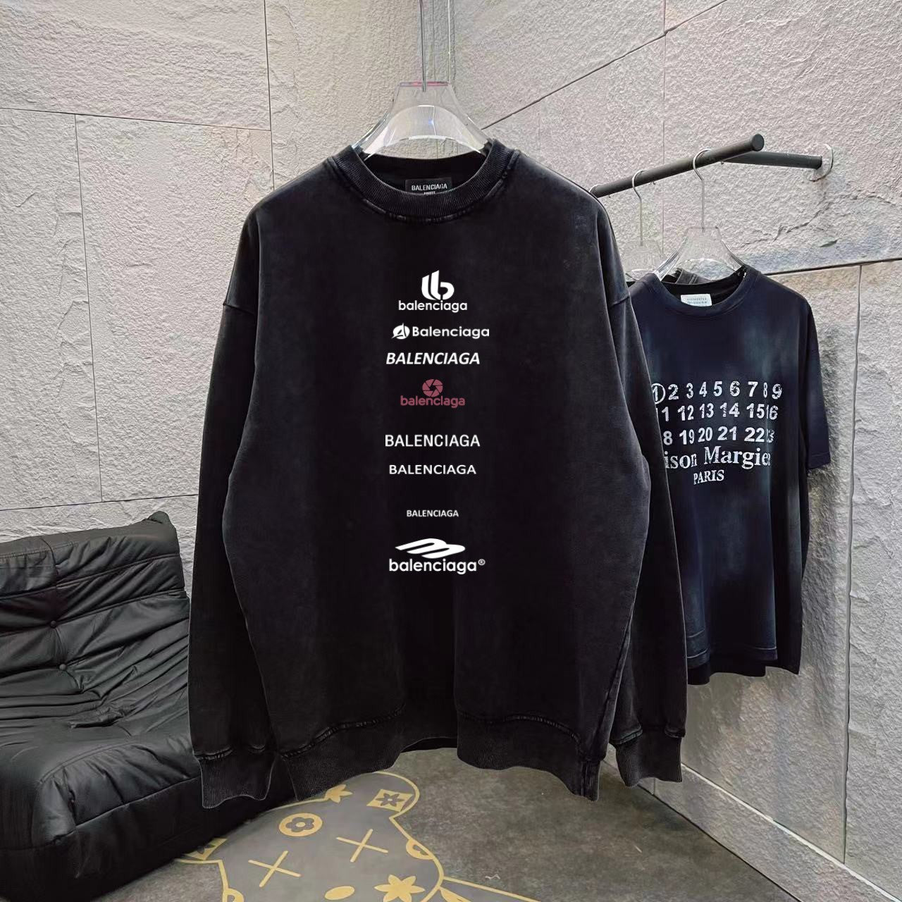 LuxluxHouse Best Quality Clothes Balenciaga Hoodie & Sweater