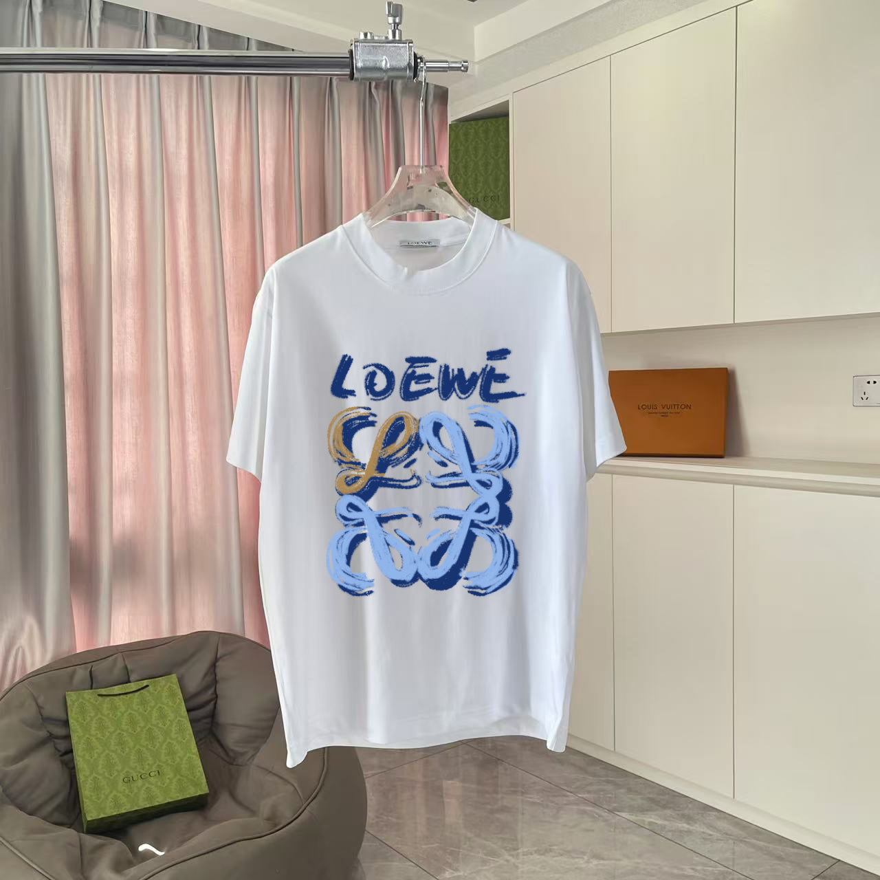LuxluxHouse Best Quality Clothes T-shirt Loewe