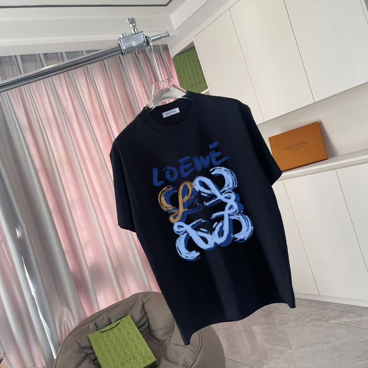 LuxluxHouse Best Quality Clothes T-shirt Loewe
