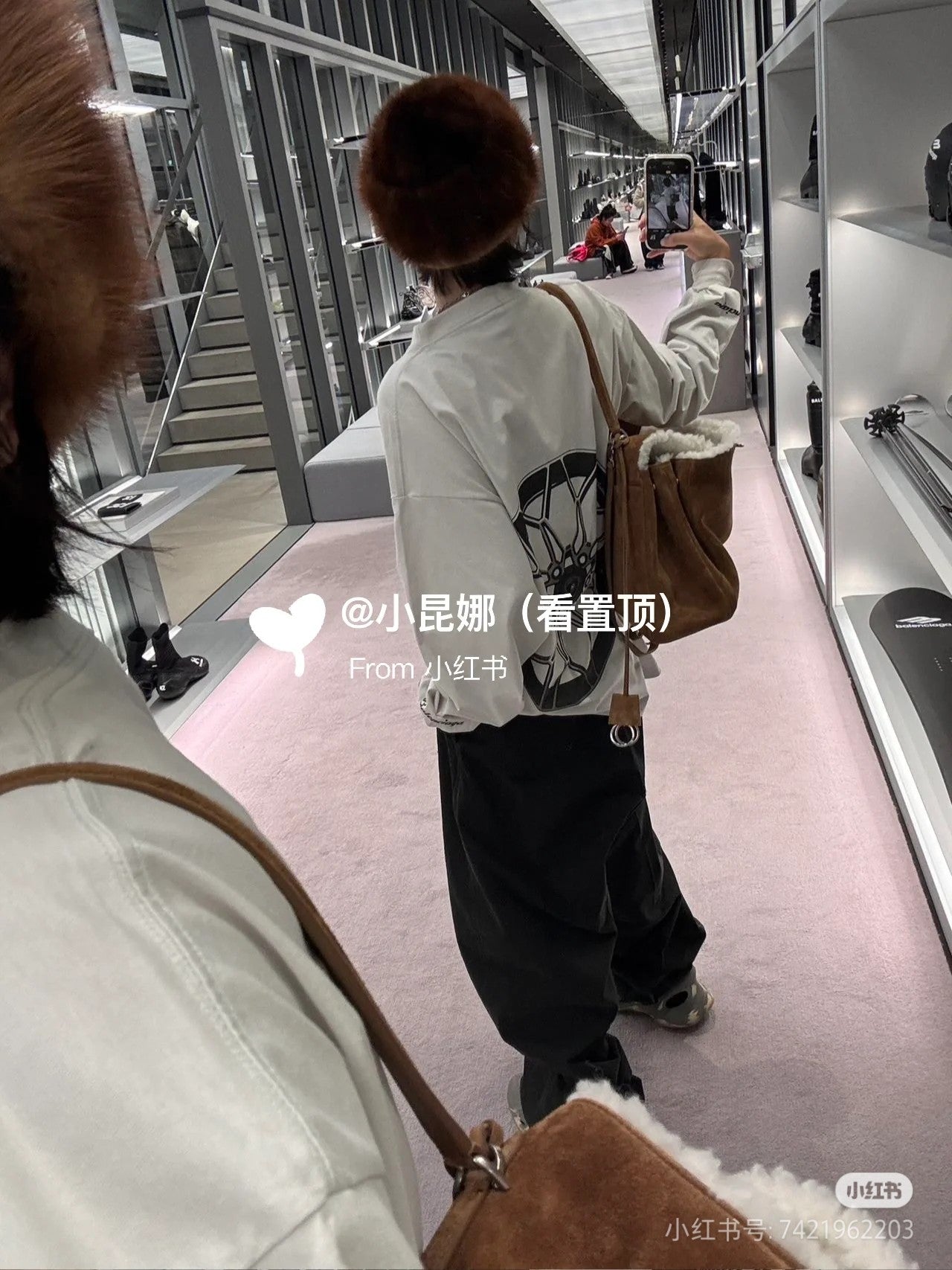 LuxluxHouse Best Quality Clothes Balenciaga T-shirt