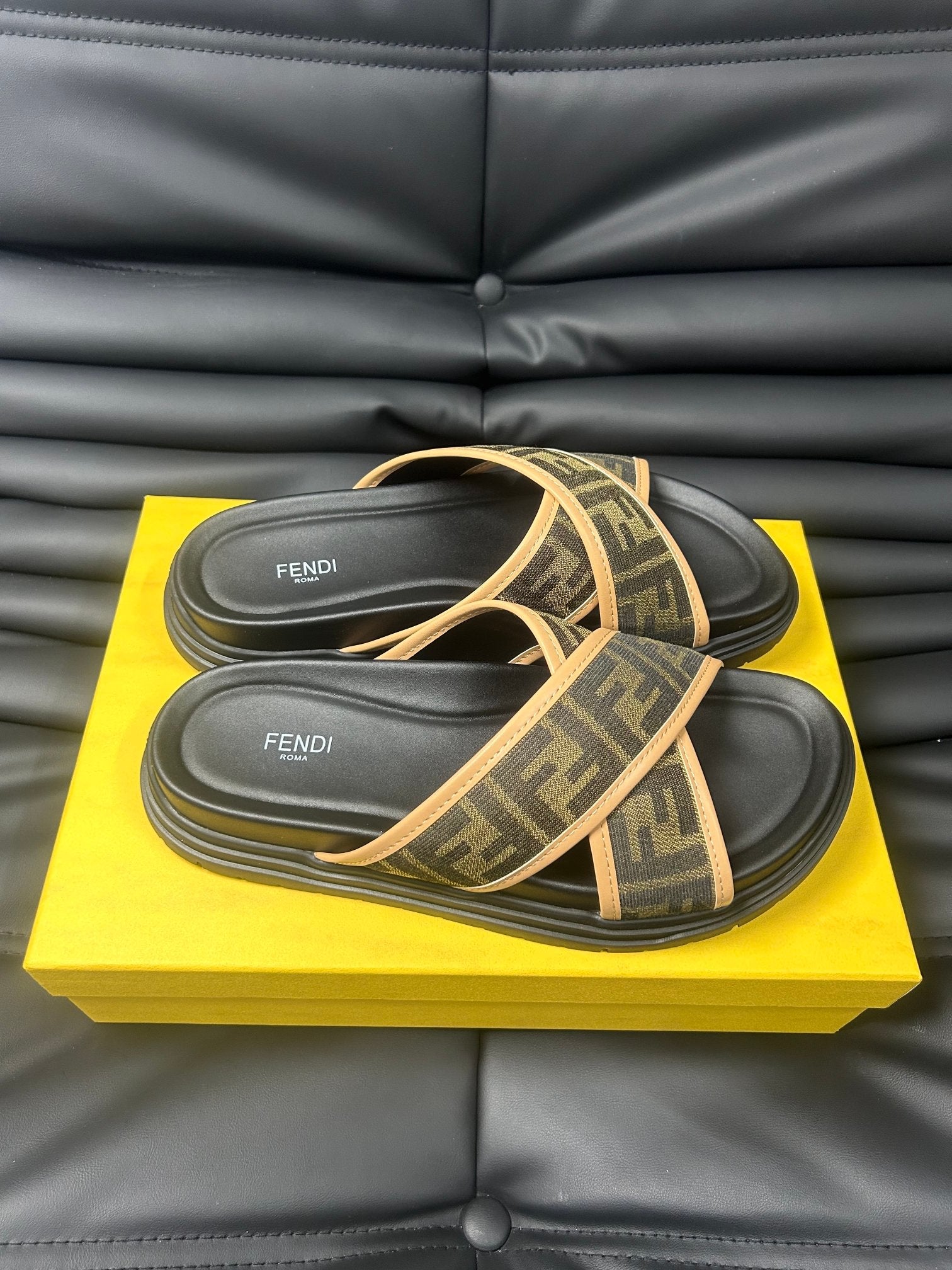 LuxluxHouse Best Quality Sandals Fendi