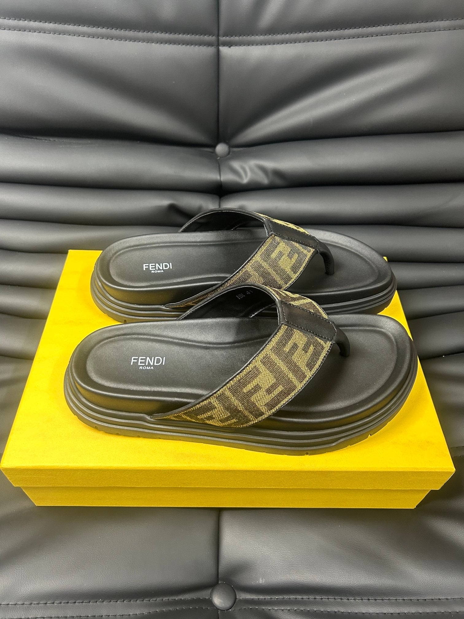 LuxluxHouse Best Quality Sandals Fendi