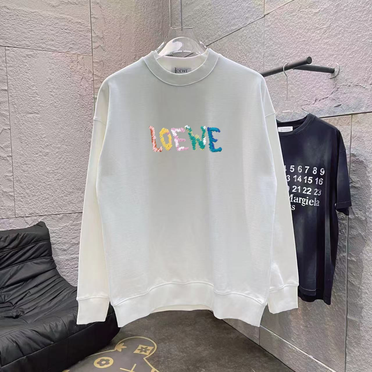 LuxluxHouse Best Quality Clothes T-shirt Loewe