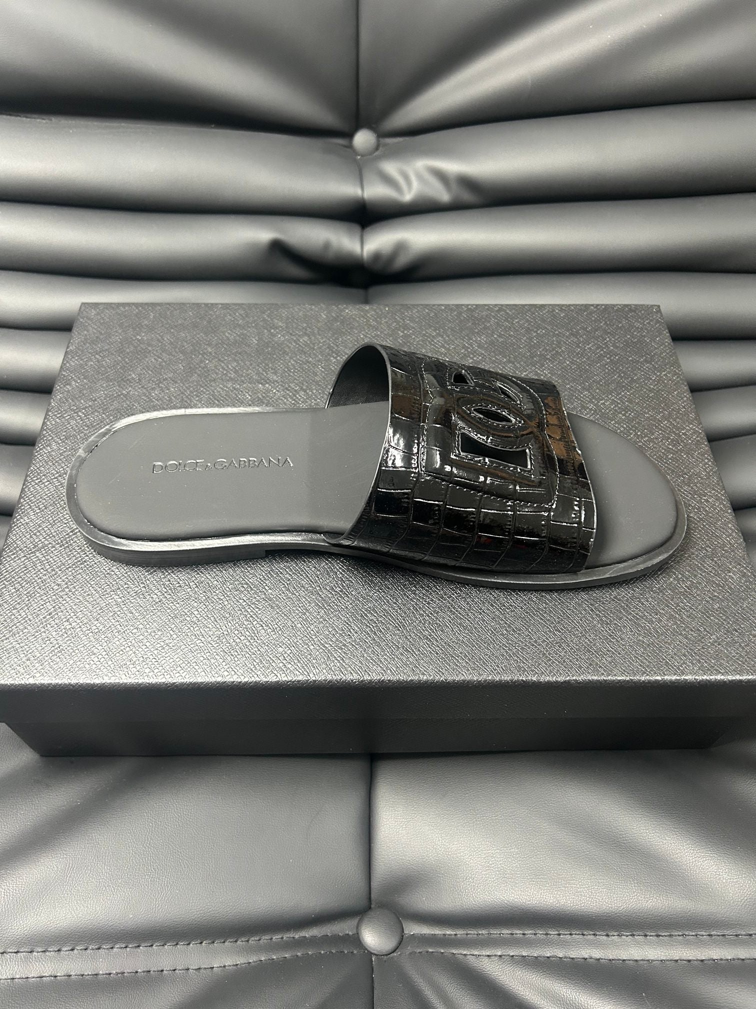 LuxluxHouse Best Quality Sandals Dolce & Gabbana