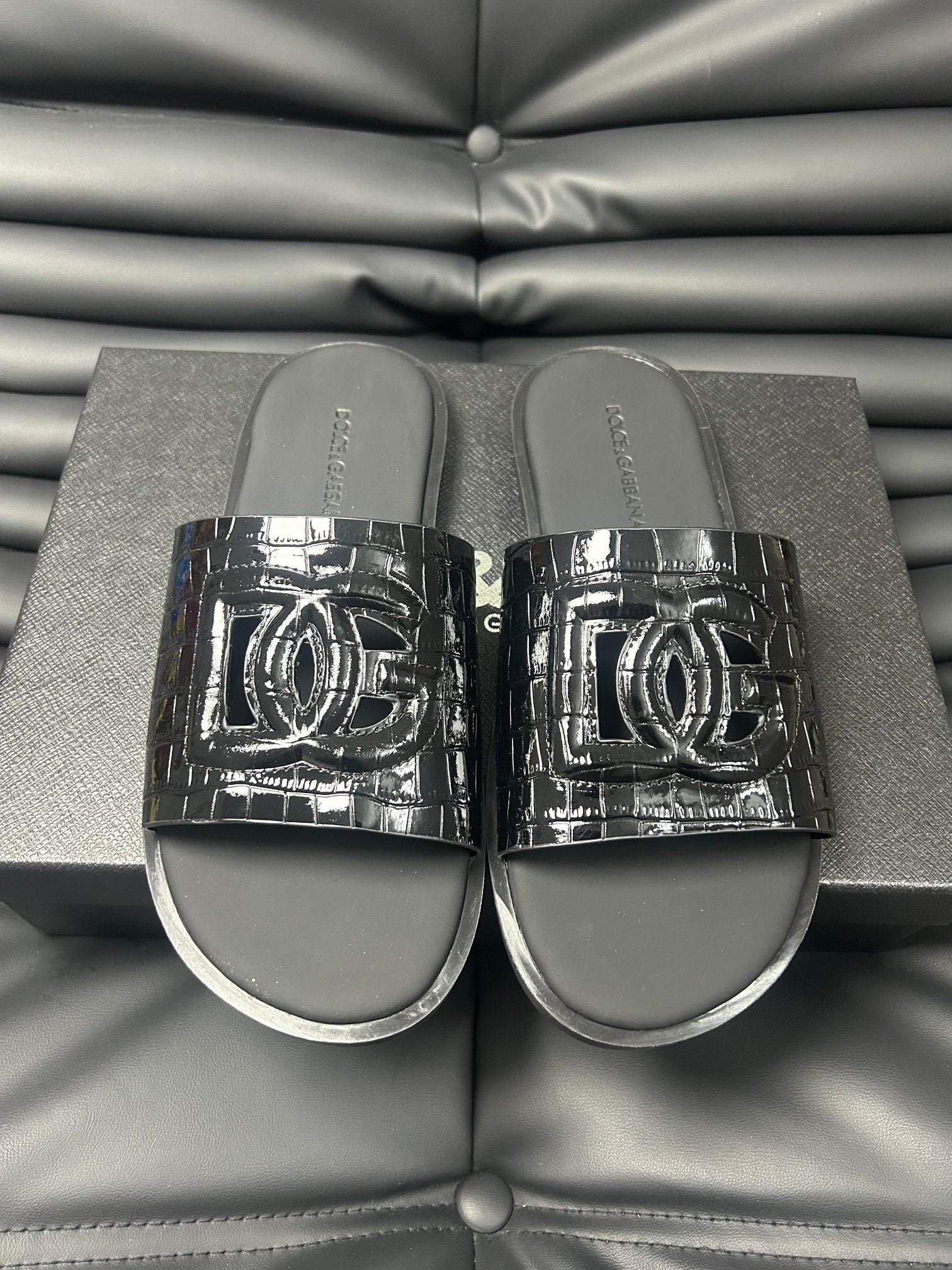 LuxluxHouse Best Quality Sandals Dolce & Gabbana