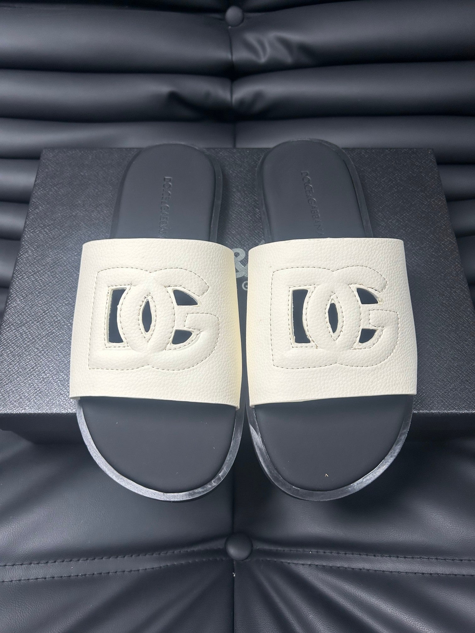 LuxluxHouse Best Quality Sandals Dolce & Gabbana