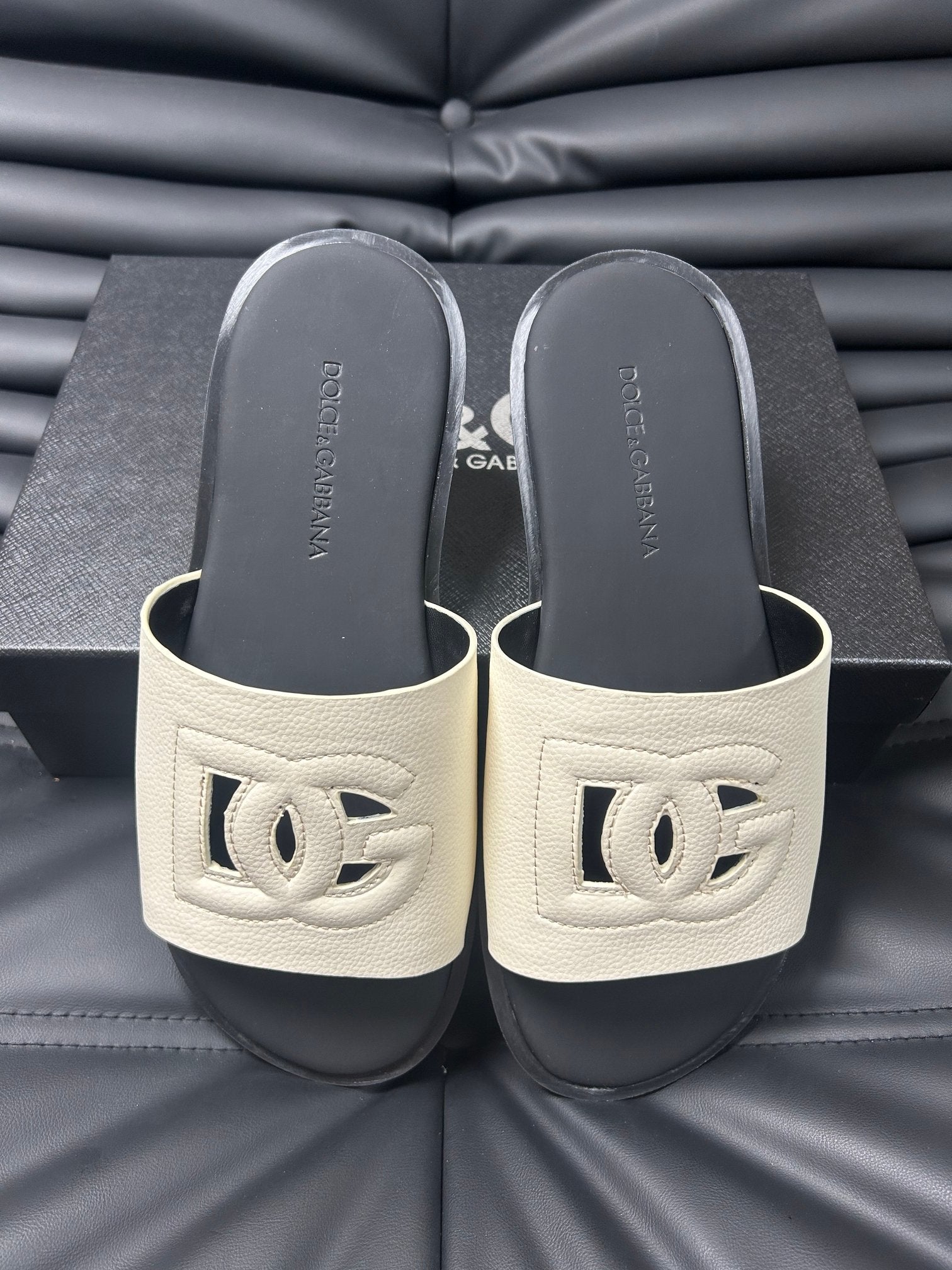 LuxluxHouse Best Quality Sandals Dolce & Gabbana