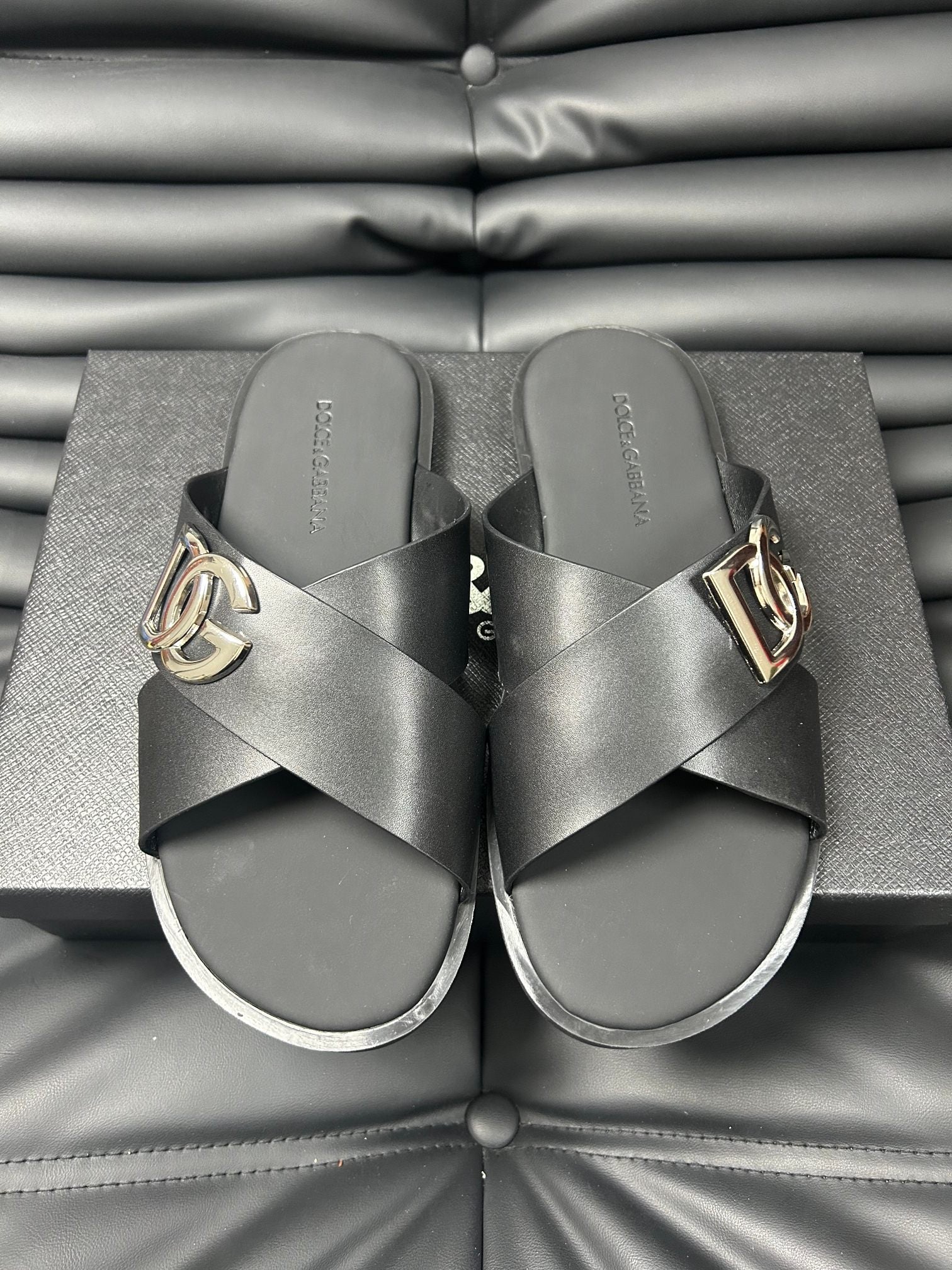 LuxluxHouse Best Quality Sandals Dolce & Gabbana