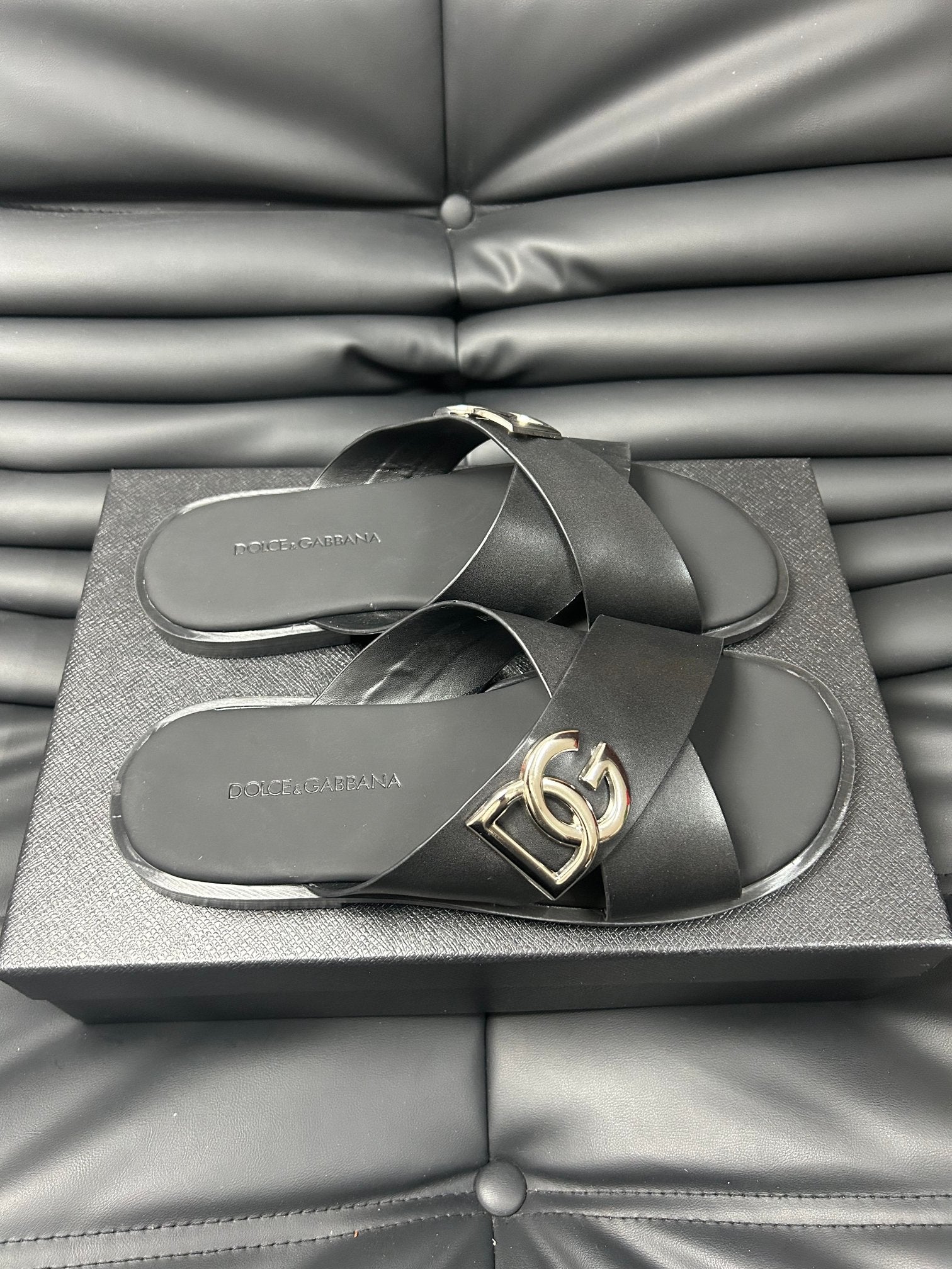 LuxluxHouse Best Quality Sandals Dolce & Gabbana