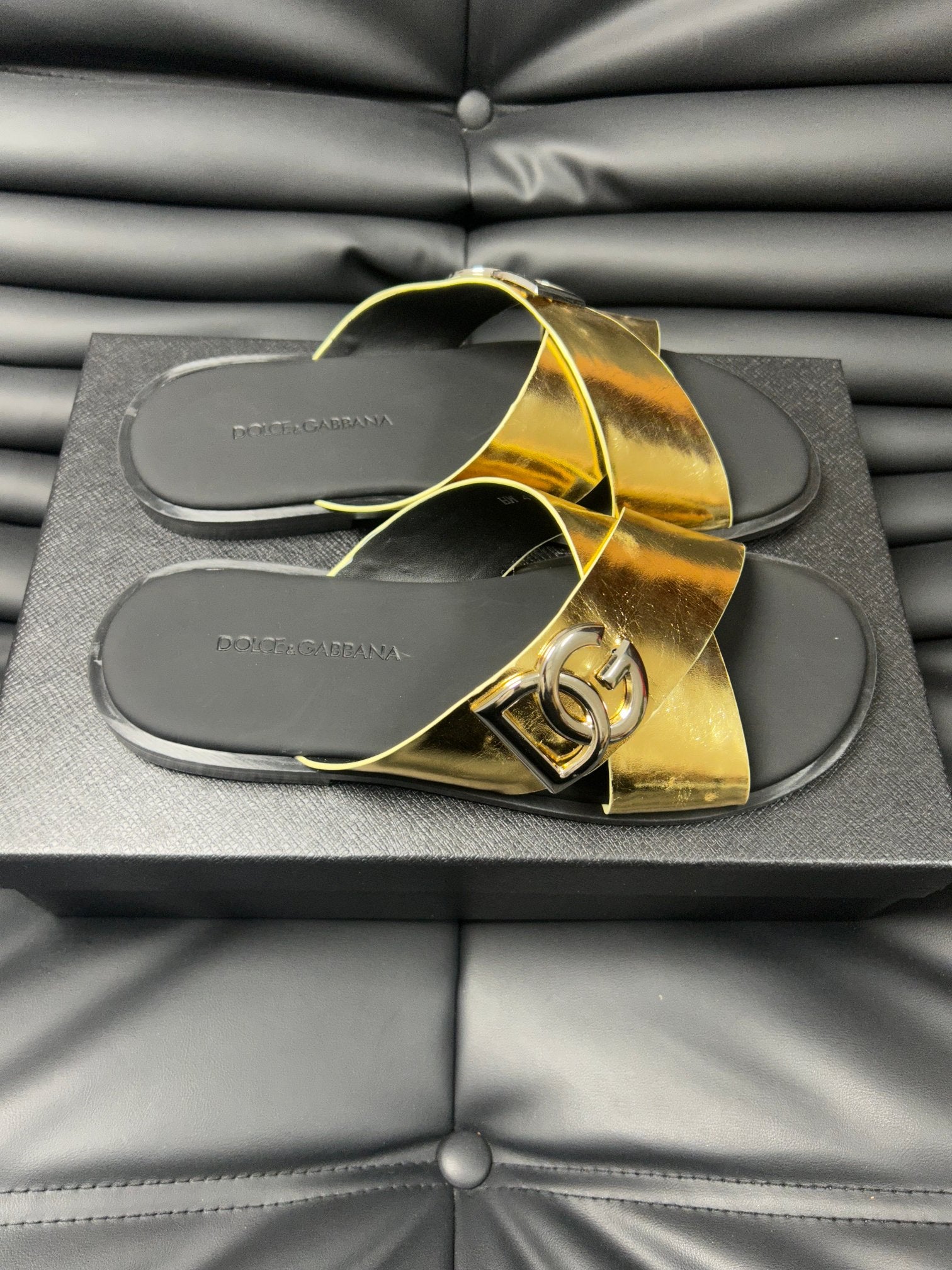 LuxluxHouse Best Quality Sandals Dolce & Gabbana