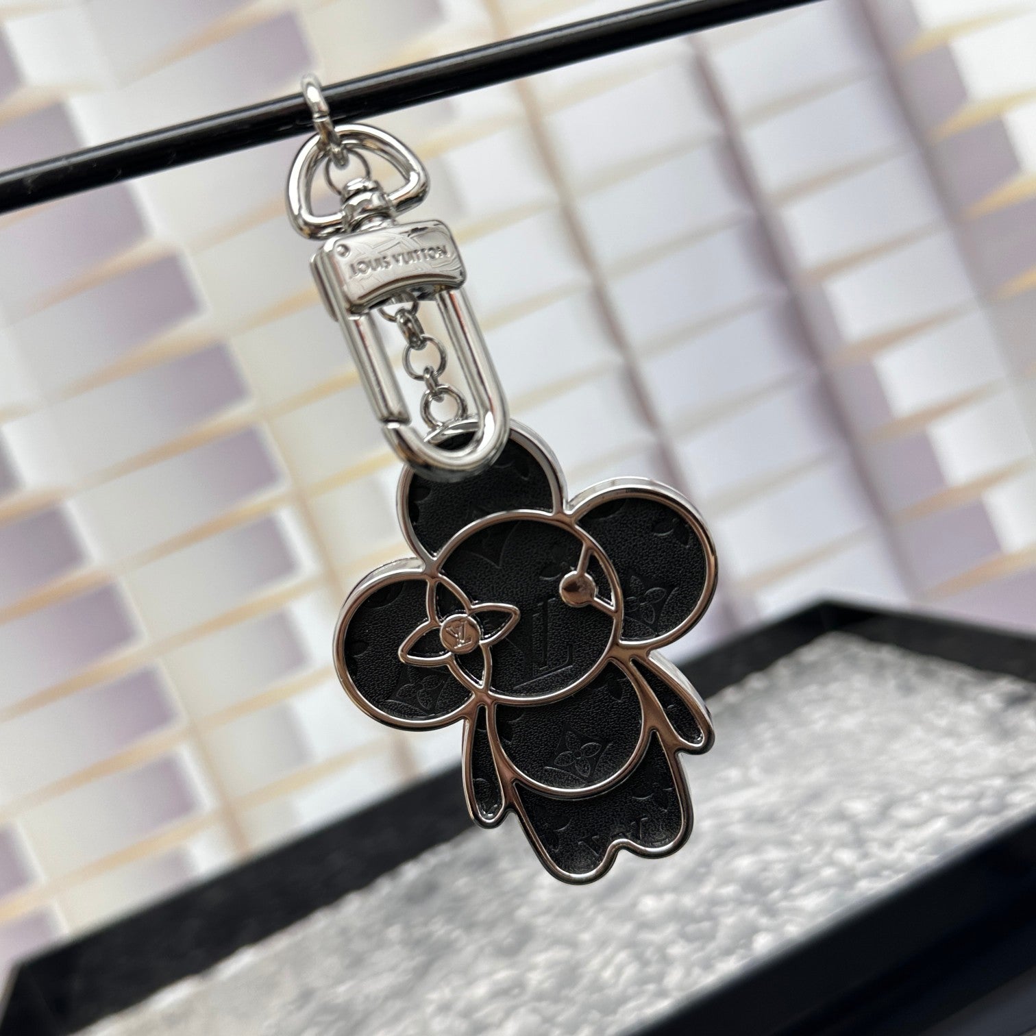 LuxluxHouse Best Quality Accessories Keychain Louis Vuitton