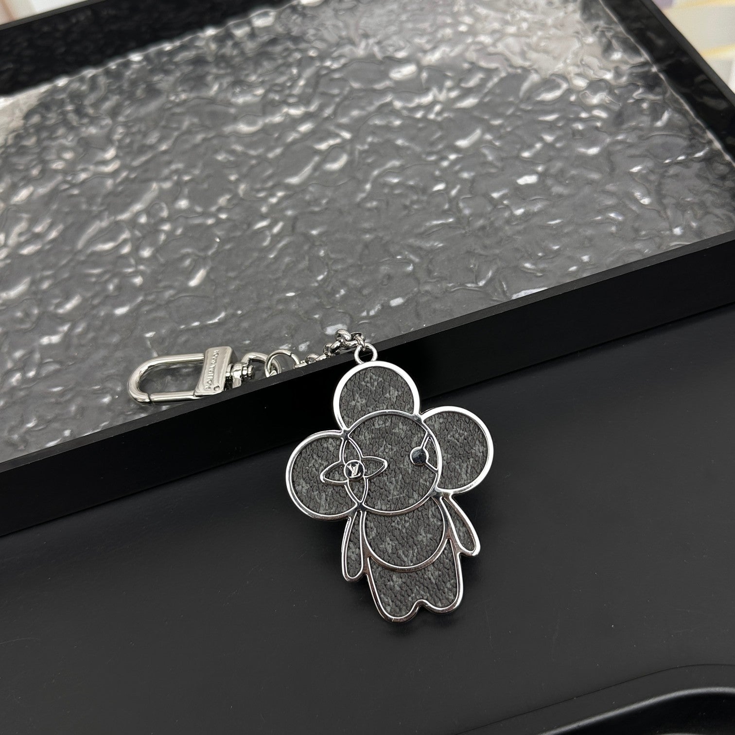 LuxluxHouse Best Quality Accessories Keychain Louis Vuitton