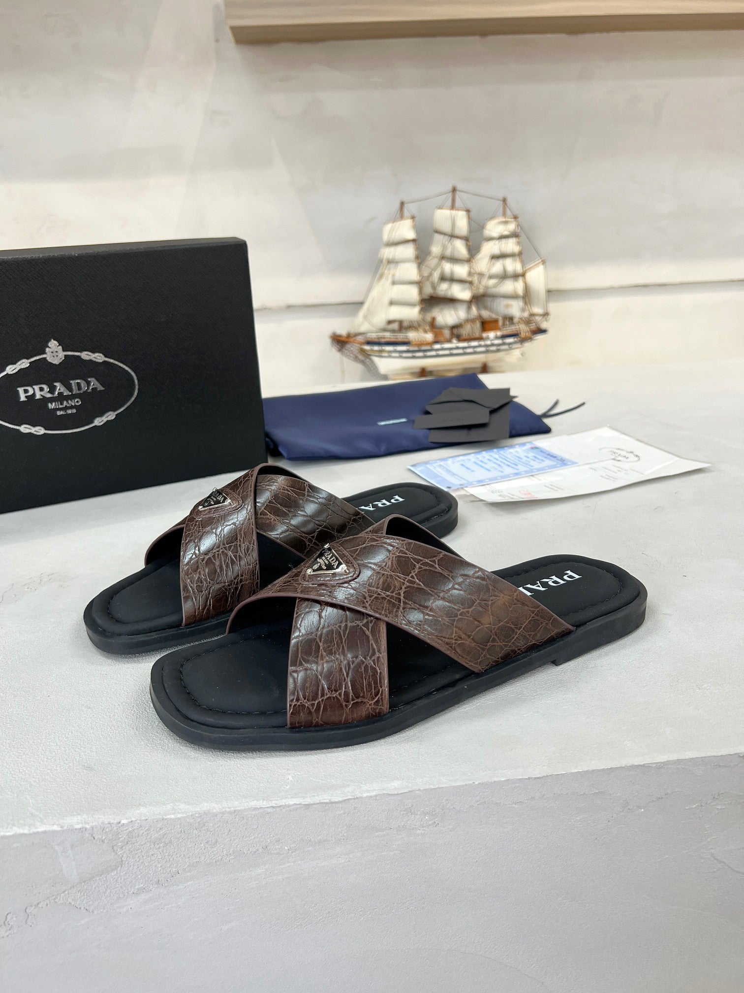 LuxluxHouse Best Quality Sandals Prada