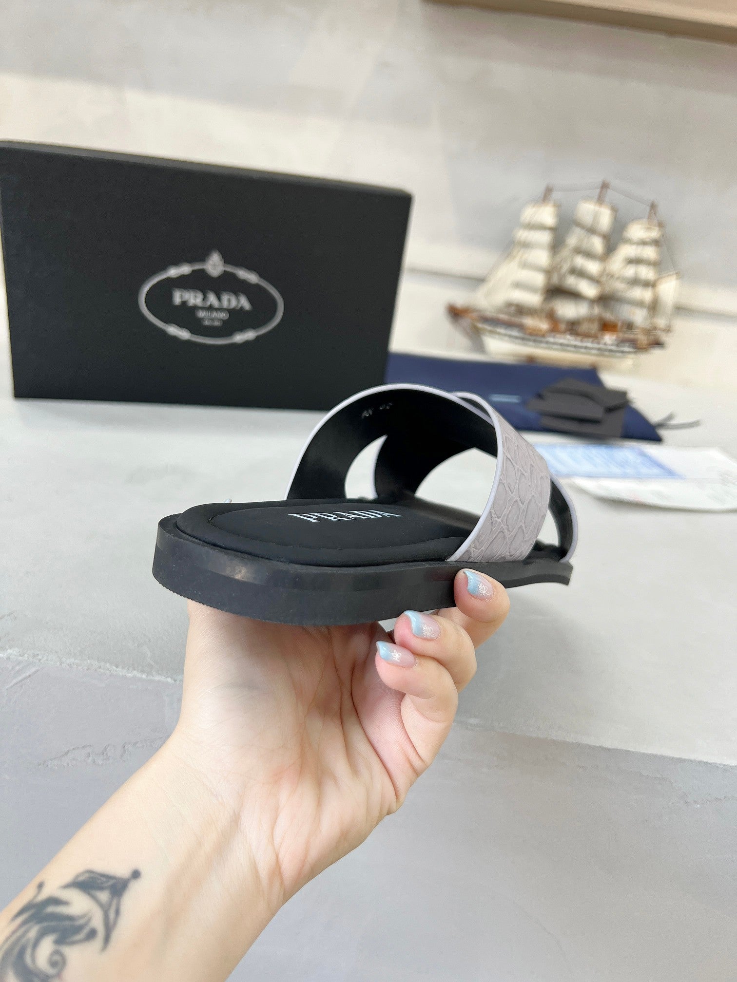 LuxluxHouse Best Quality Sandals Prada