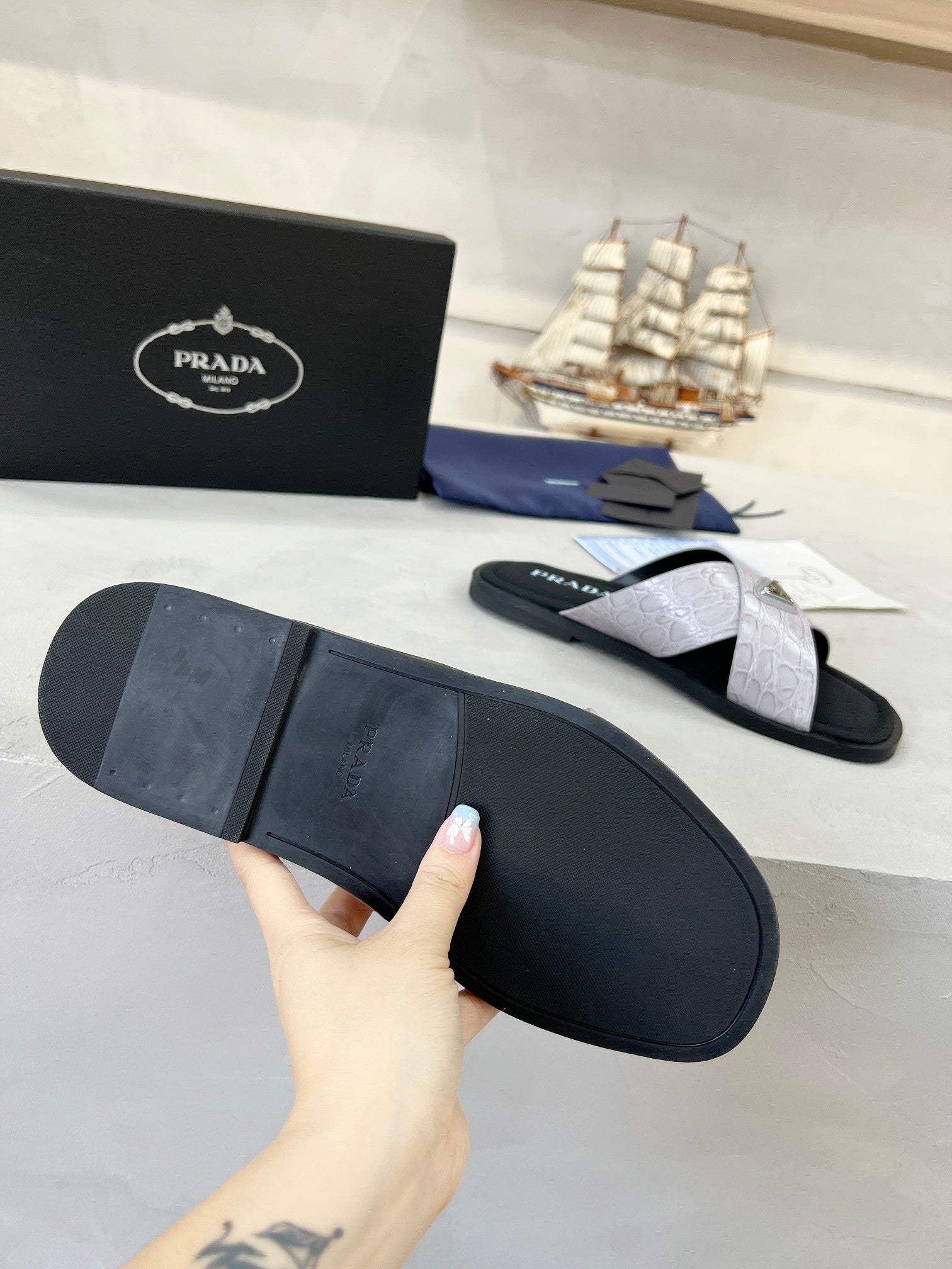 LuxluxHouse Best Quality Sandals Prada