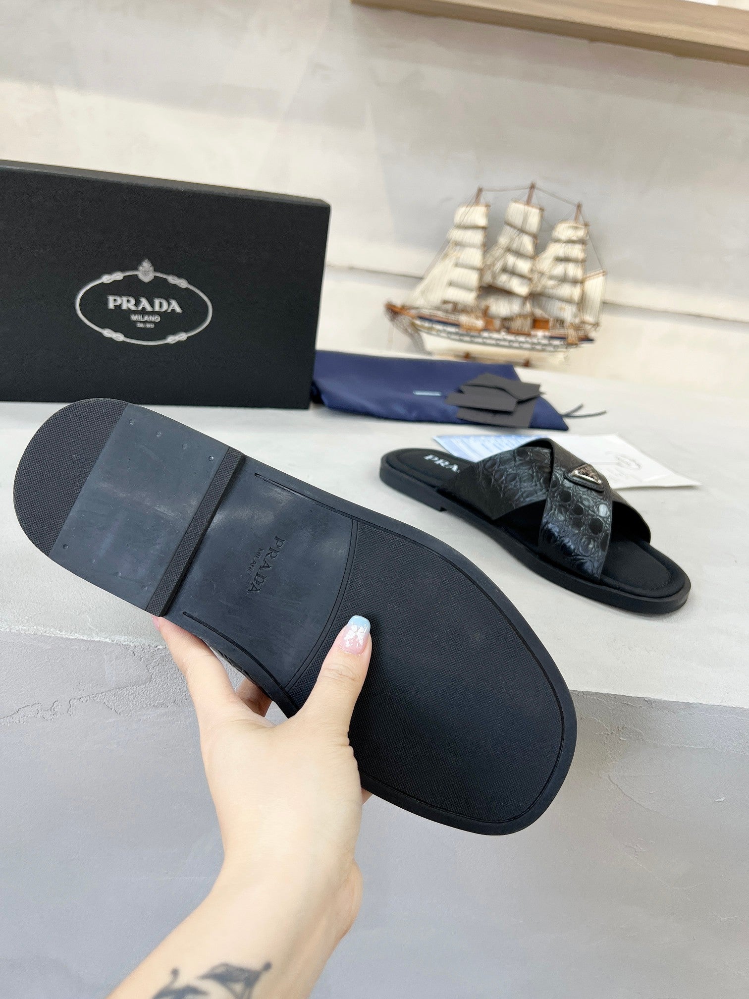 LuxluxHouse Best Quality Sandals Prada