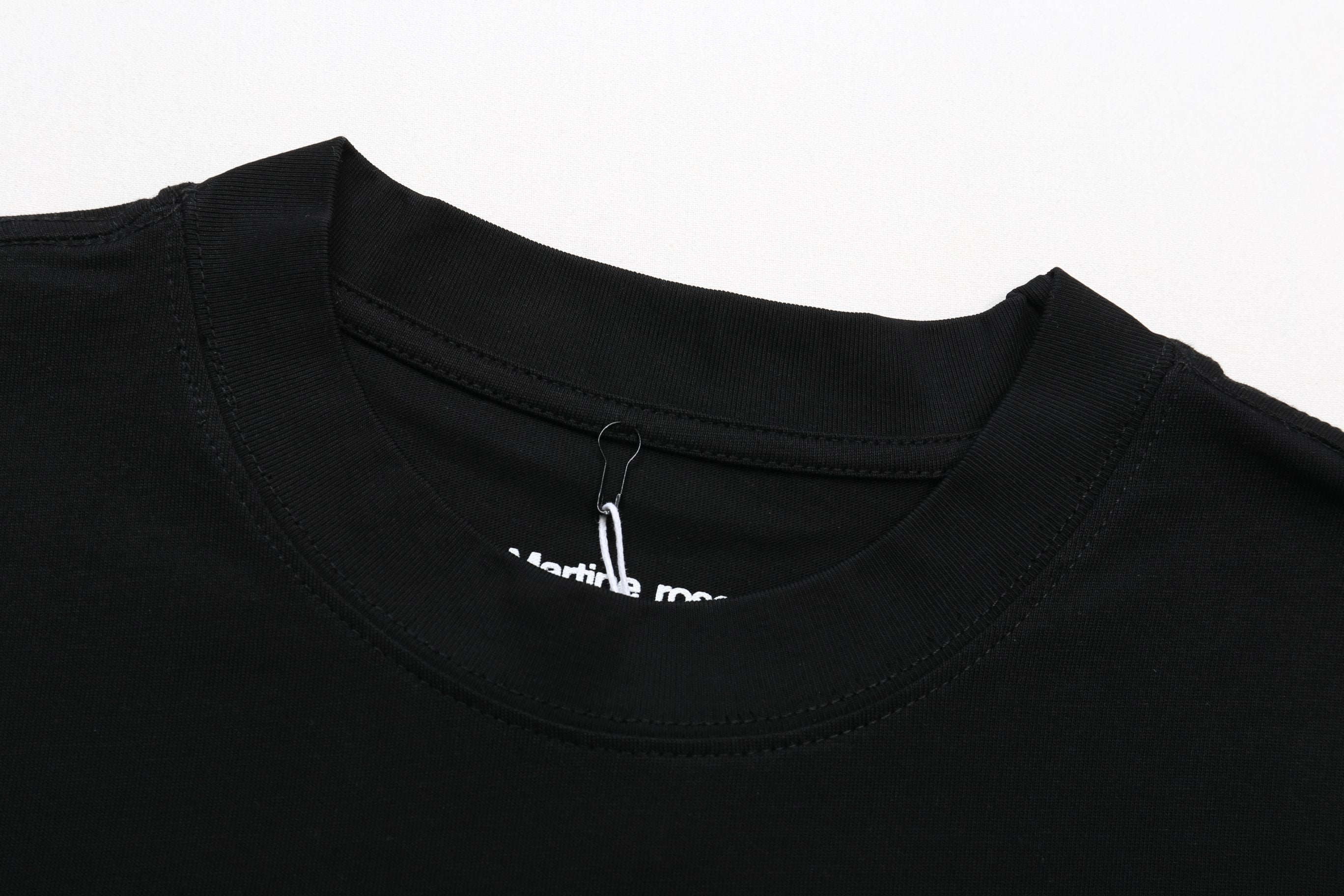 LuxluxHouse Best Quality Clothes T-shirt Chanel & Maison Margiela