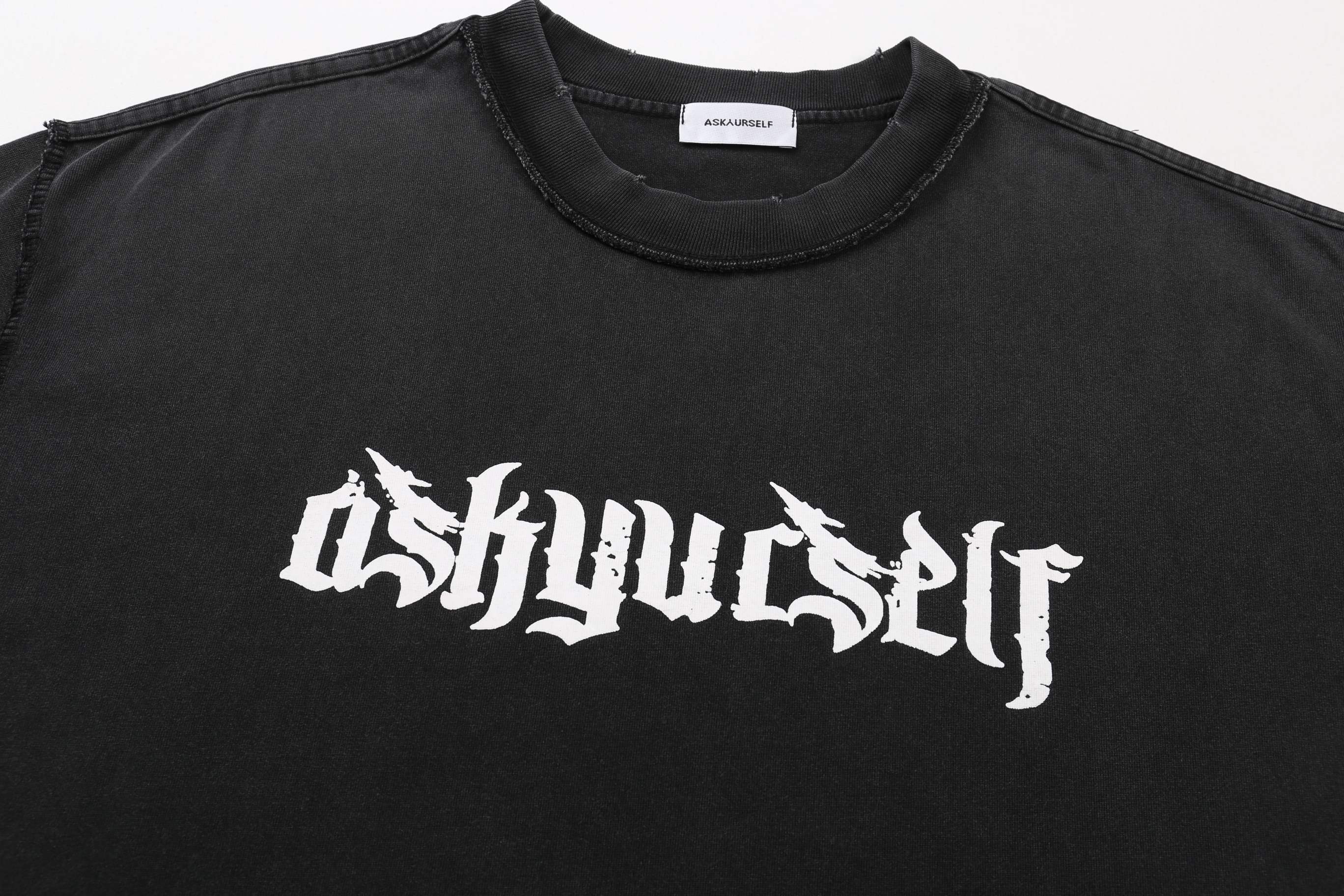 LuxluxHouse Best Quality Clothes T-shirt Chanel & Maison Margiela