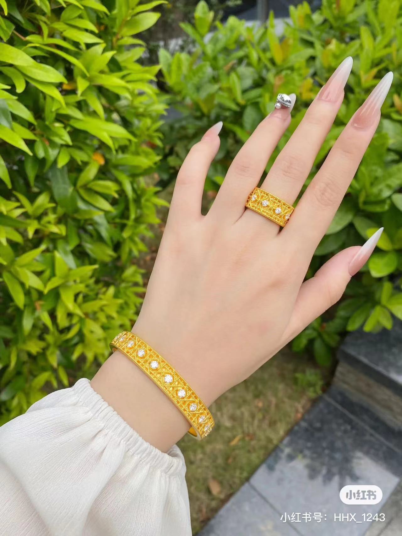 LuxluxHouse Best Quality Accessories Dior