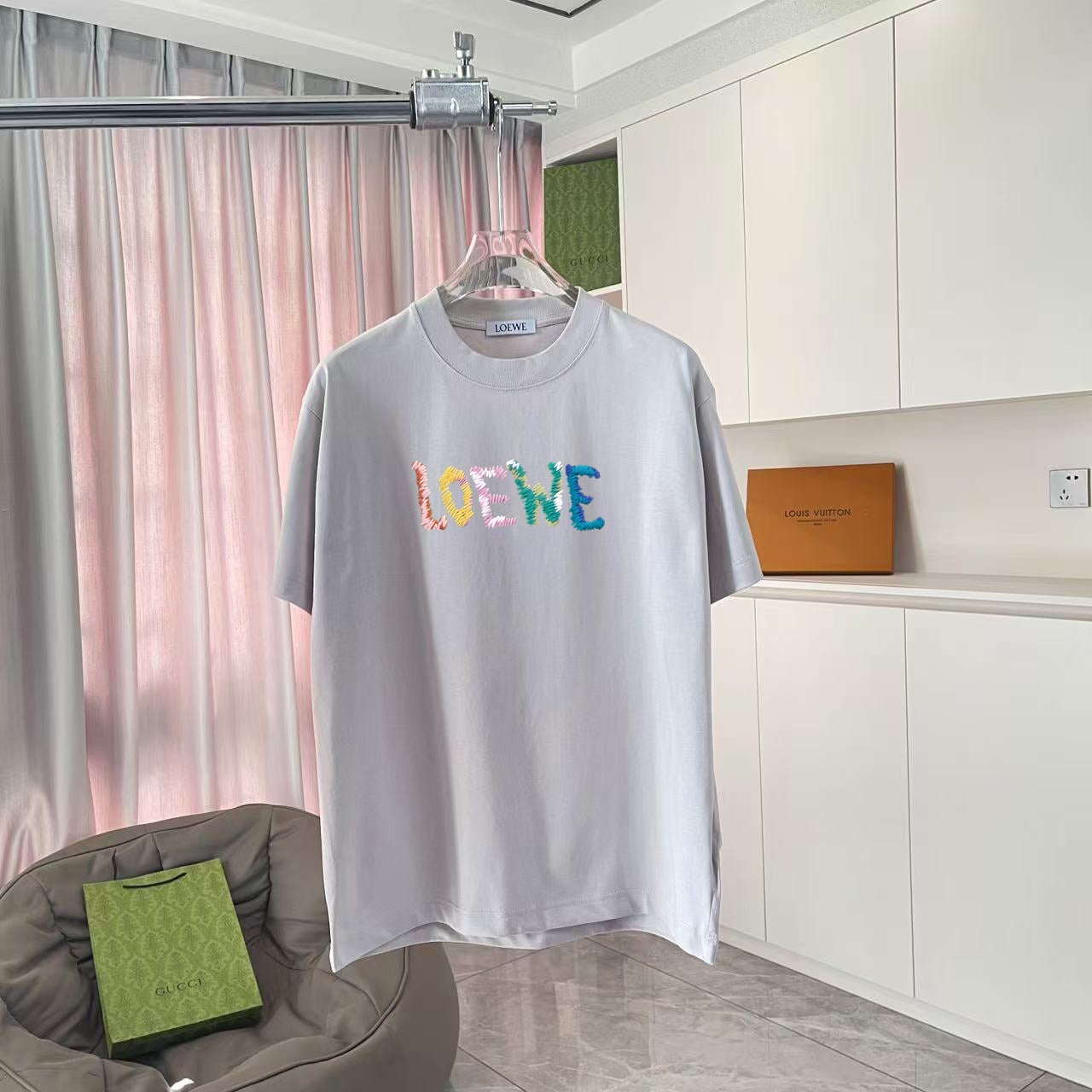 LuxluxHouse Best Quality Clothes T-shirt Loewe