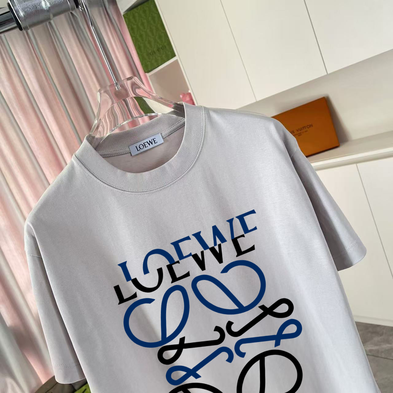 LuxluxHouse Best Quality Clothes T-shirt Loewe