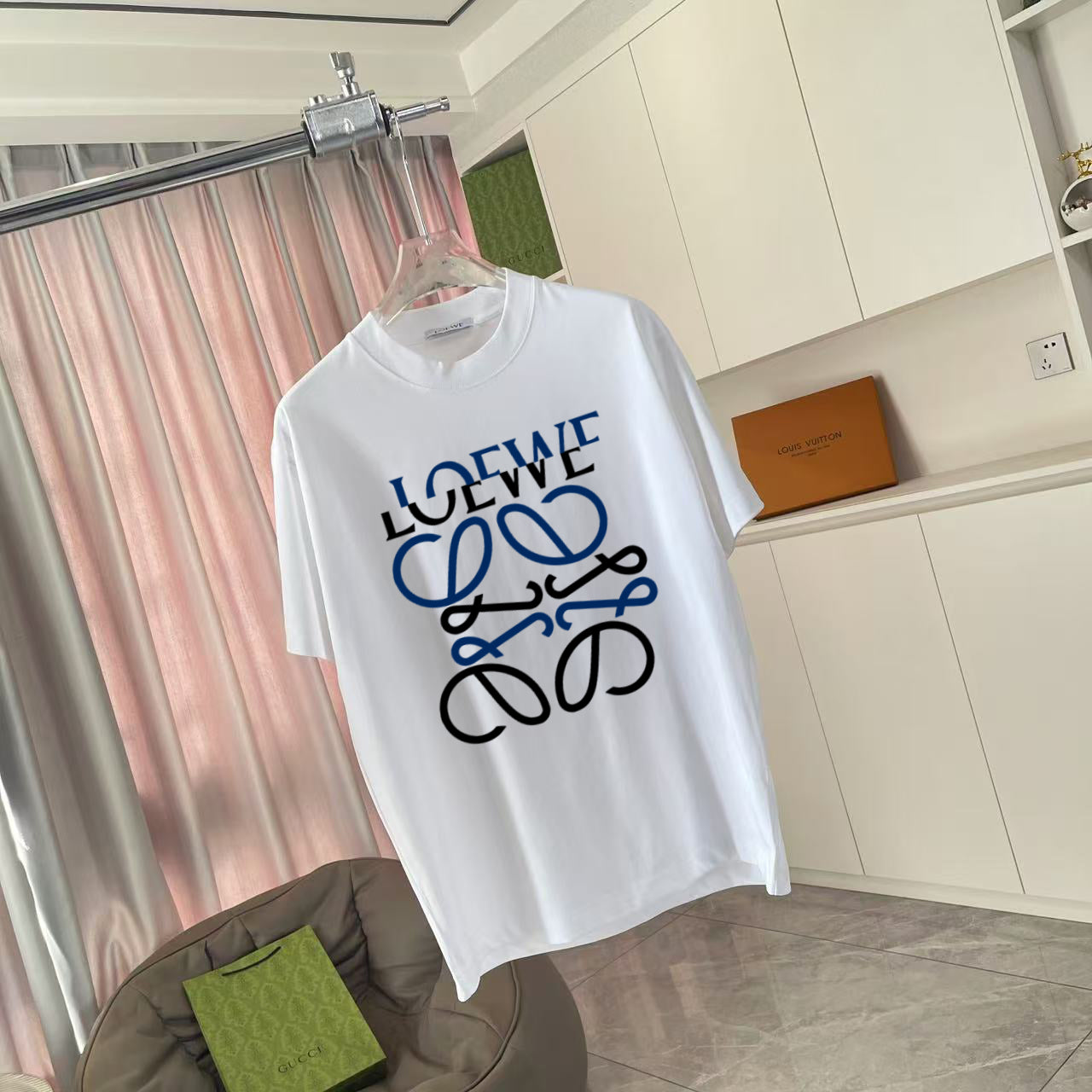 LuxluxHouse Best Quality Clothes T-shirt Loewe