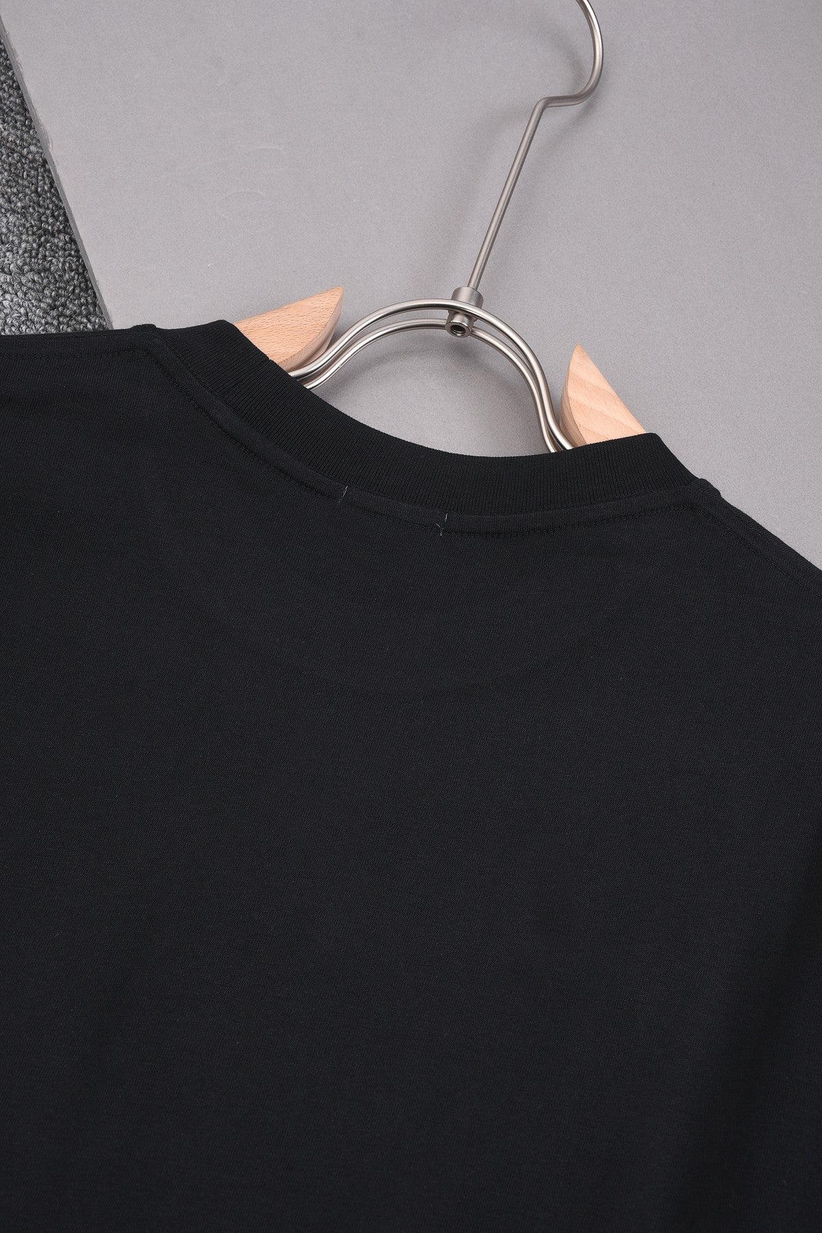 LuxluxHouse Best Quality Clothes T-shirt Arcteryx
