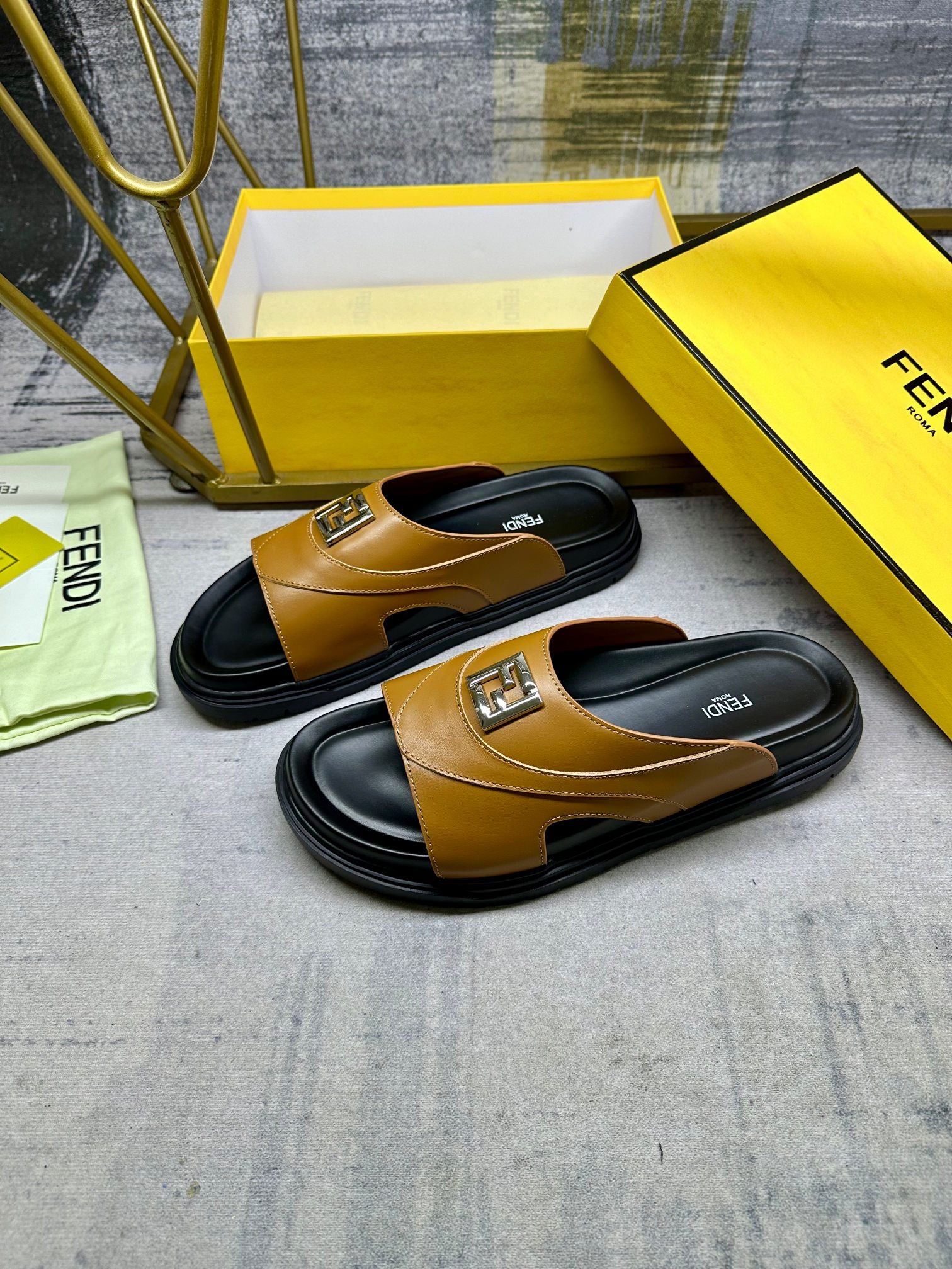 LuxluxHouse Best Quality Sandals Fendi