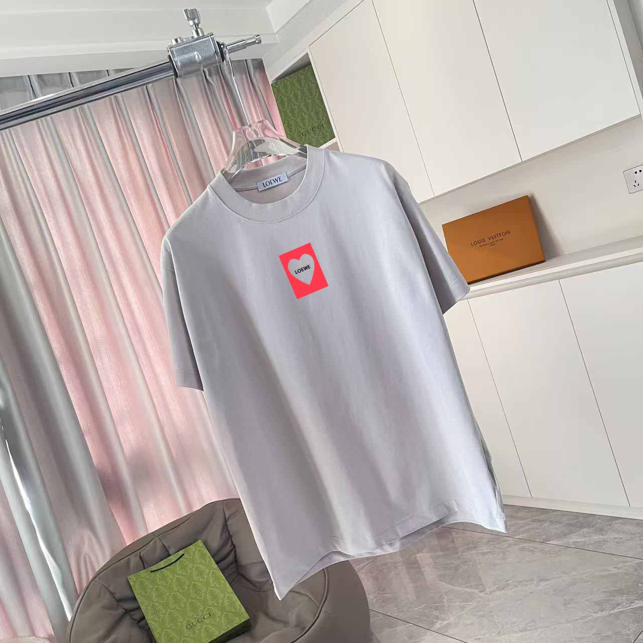LuxluxHouse Best Quality Clothes T-shirt Loewe