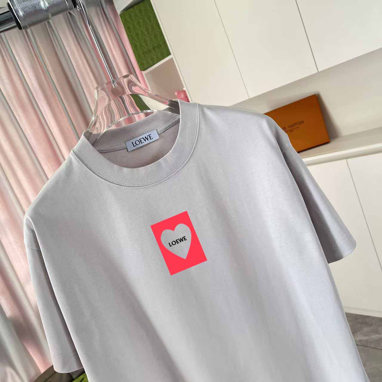 LuxluxHouse Best Quality Clothes T-shirt Loewe