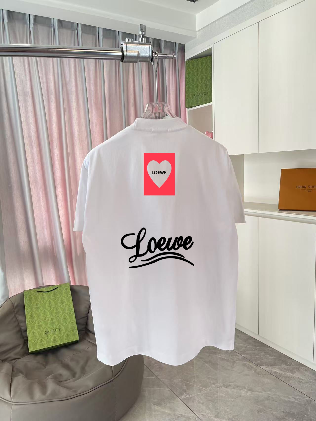 LuxluxHouse Best Quality Clothes T-shirt Loewe