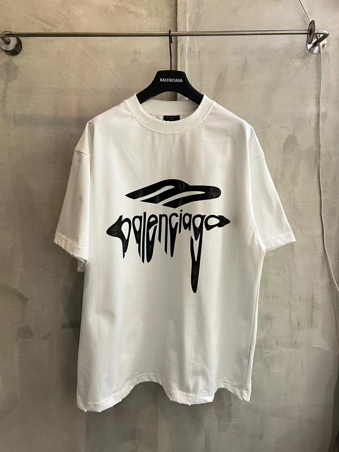LuxluxHouse Best Quality Clothes Balenciaga T-shirt