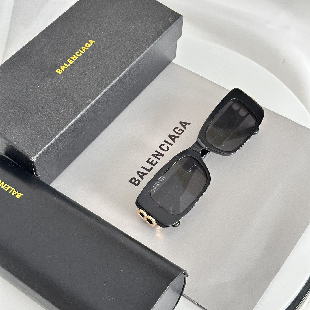 LuxluxHouse Best Quality Glasses Balenciaga