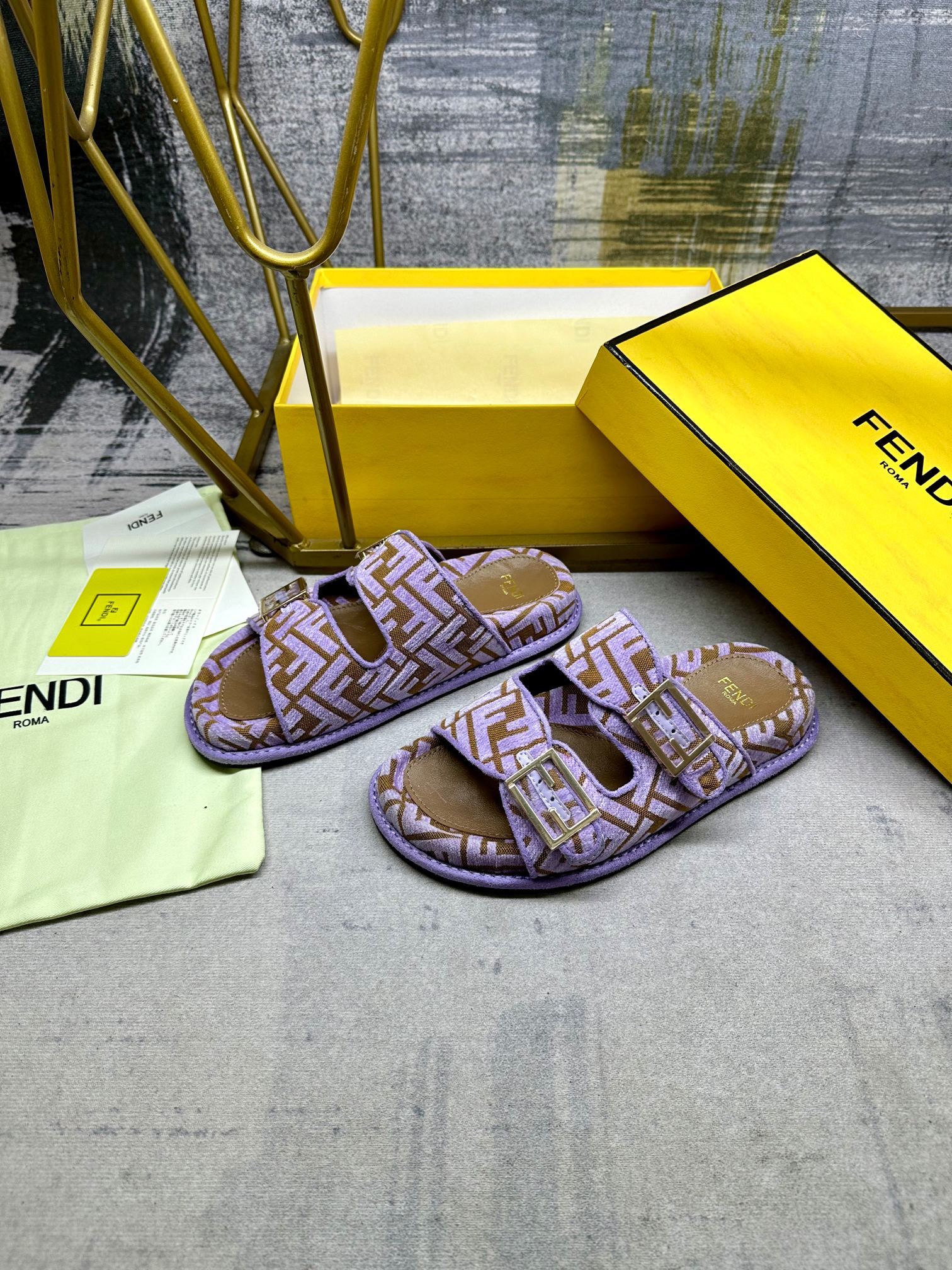 LuxluxHouse Best Quality Sandals Fendi