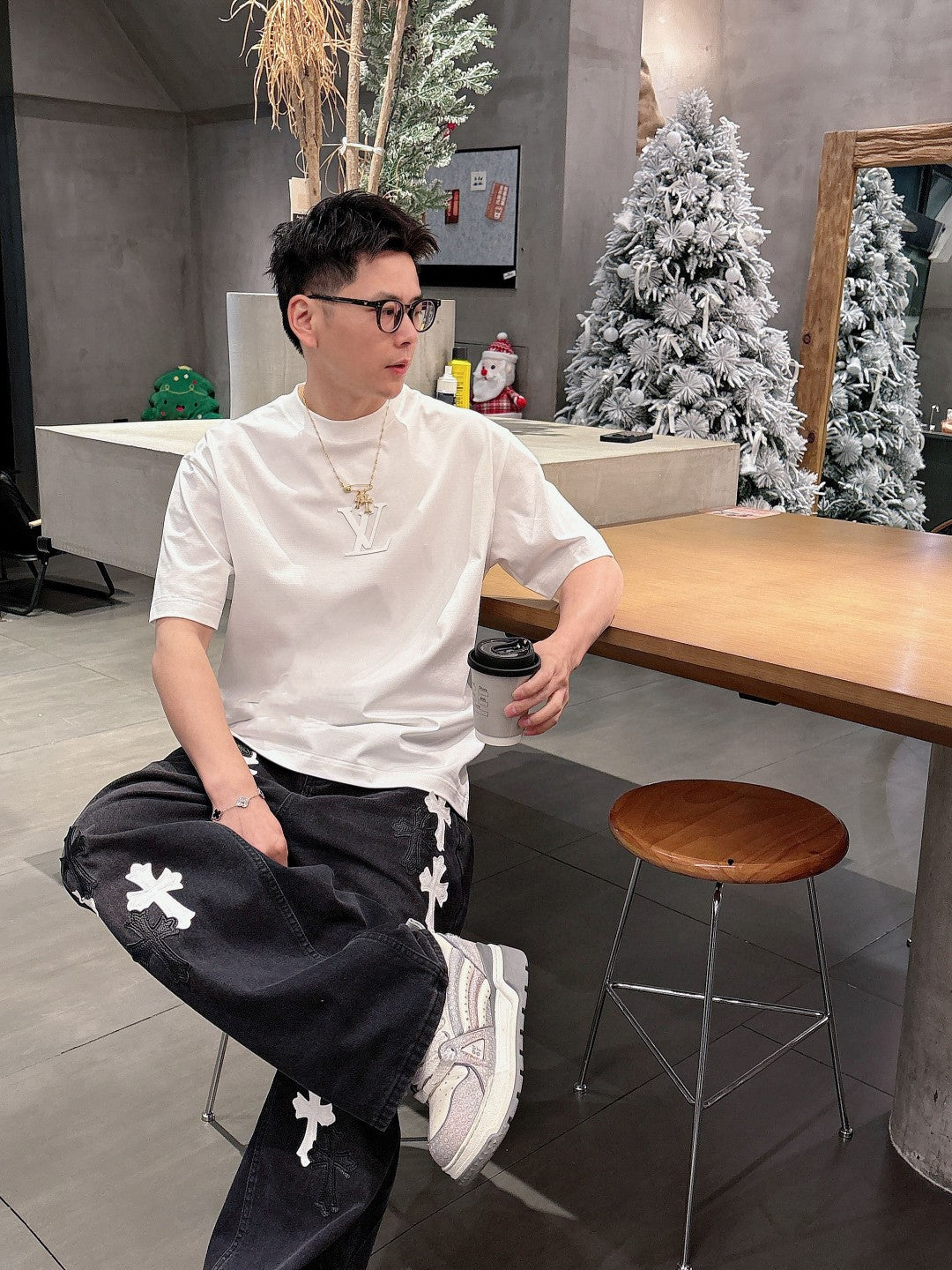 LuxluxHouse Best Quality Clothes T-shirt Louis Vuitton