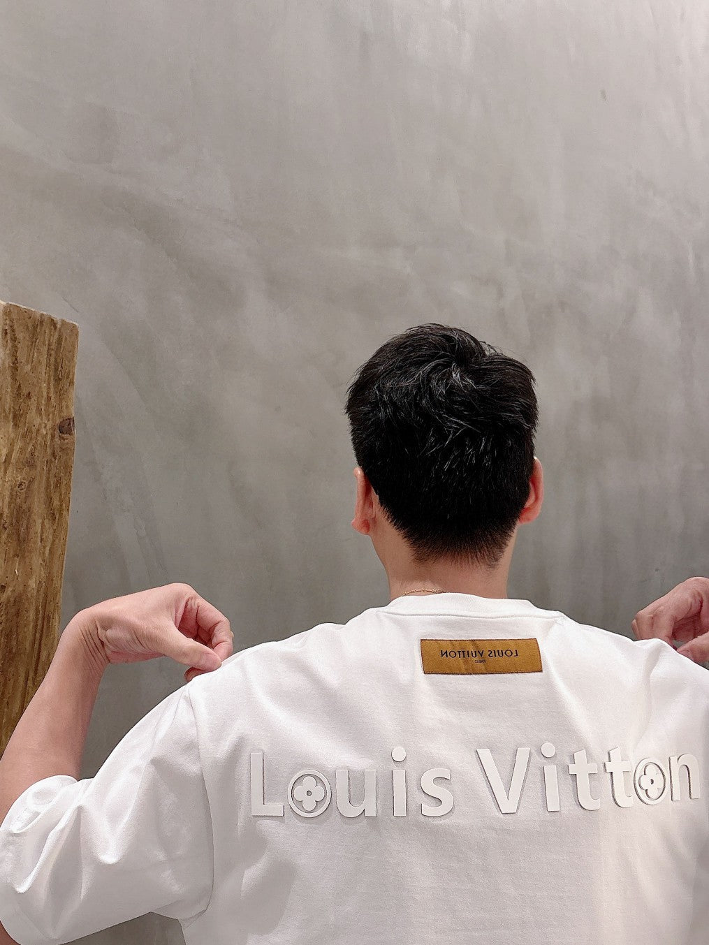 LuxluxHouse Best Quality Clothes T-shirt Louis Vuitton