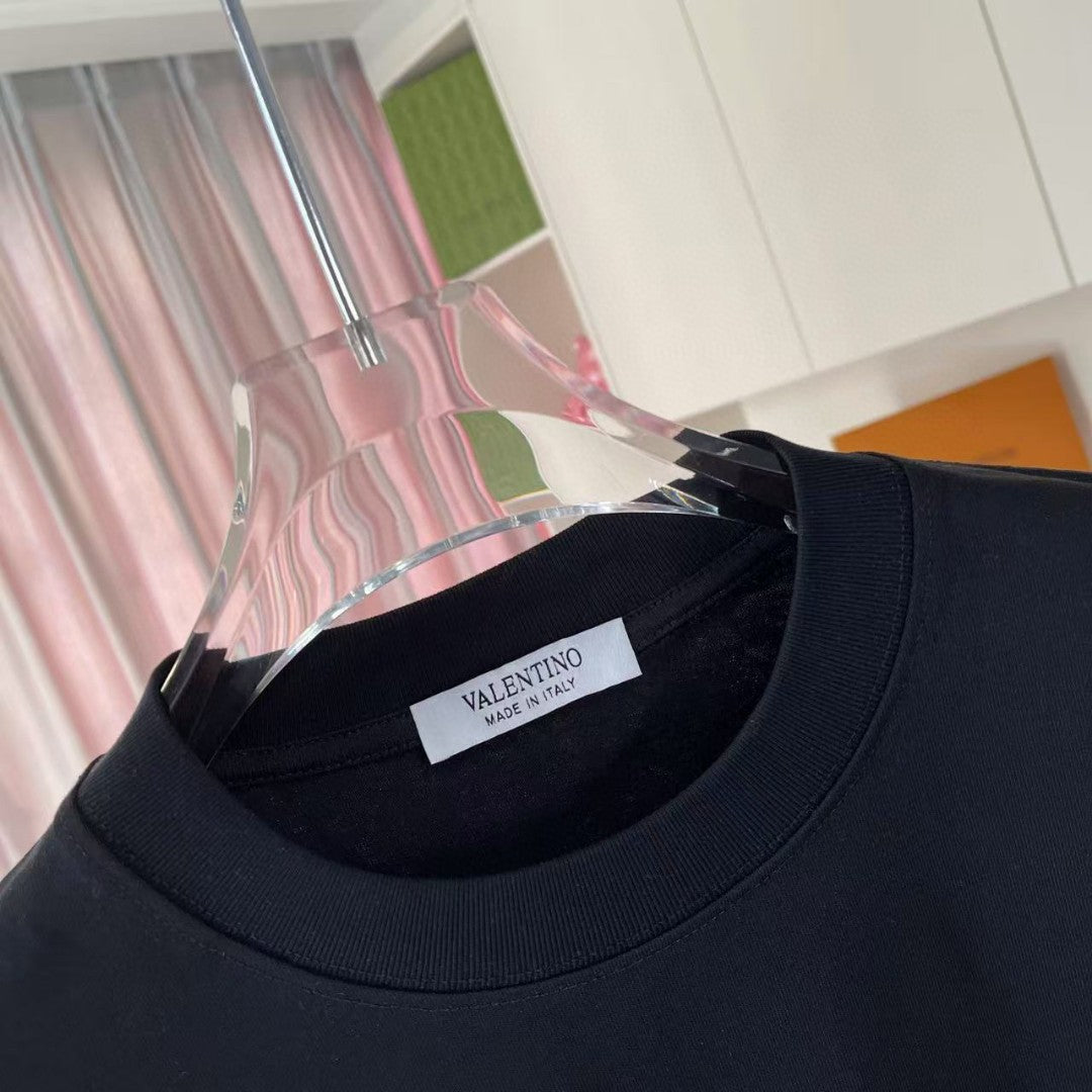 LuxluxHouse Best Quality Clothes Valentino T-shirt