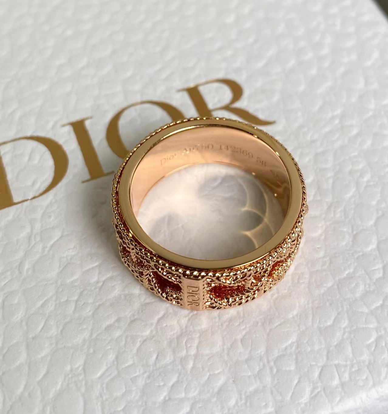 LuxluxHouse Best Quality Accessories Ring Ring Dior