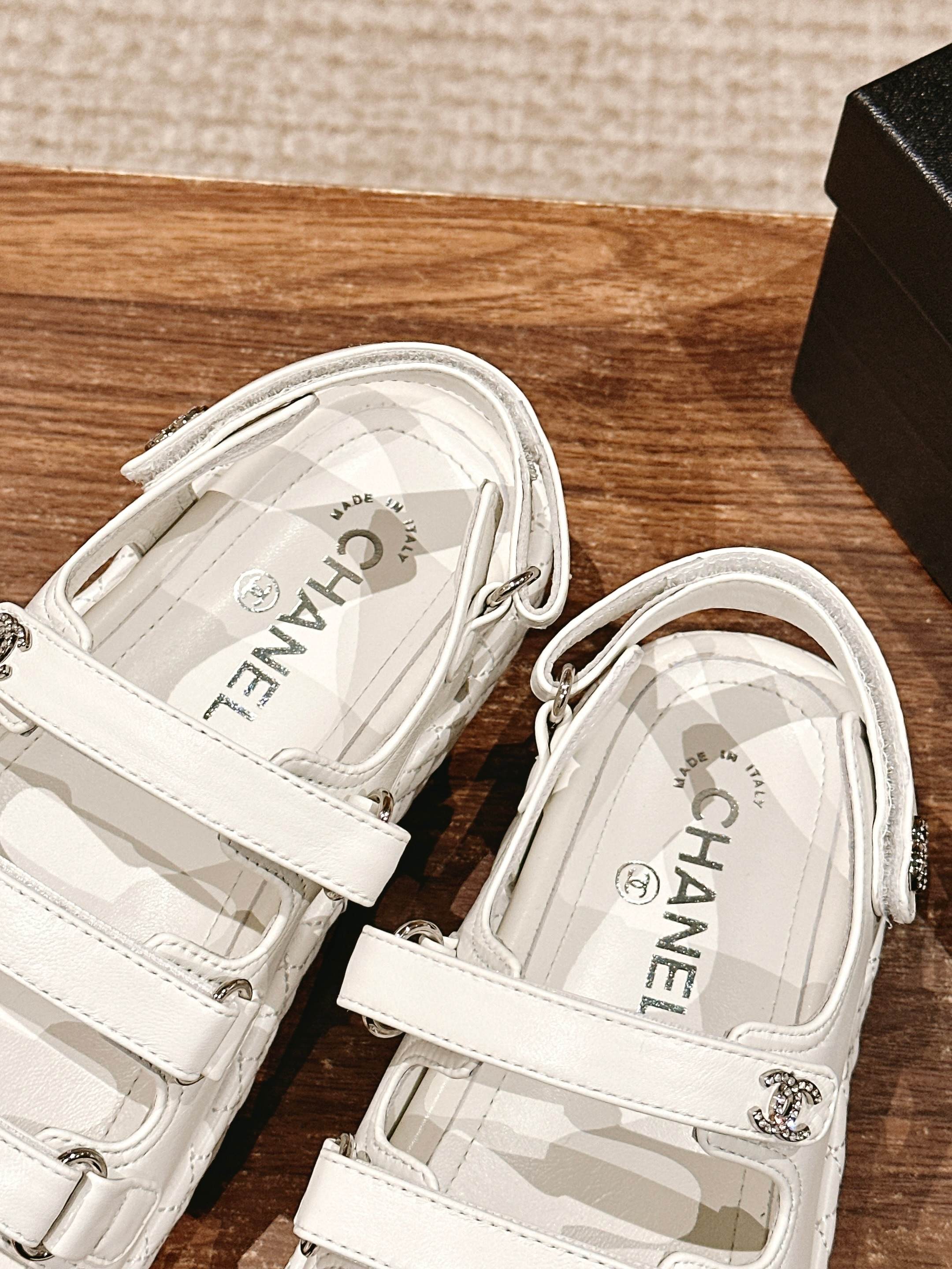 LuxluxHouse Best Quality Chanel Sandals
