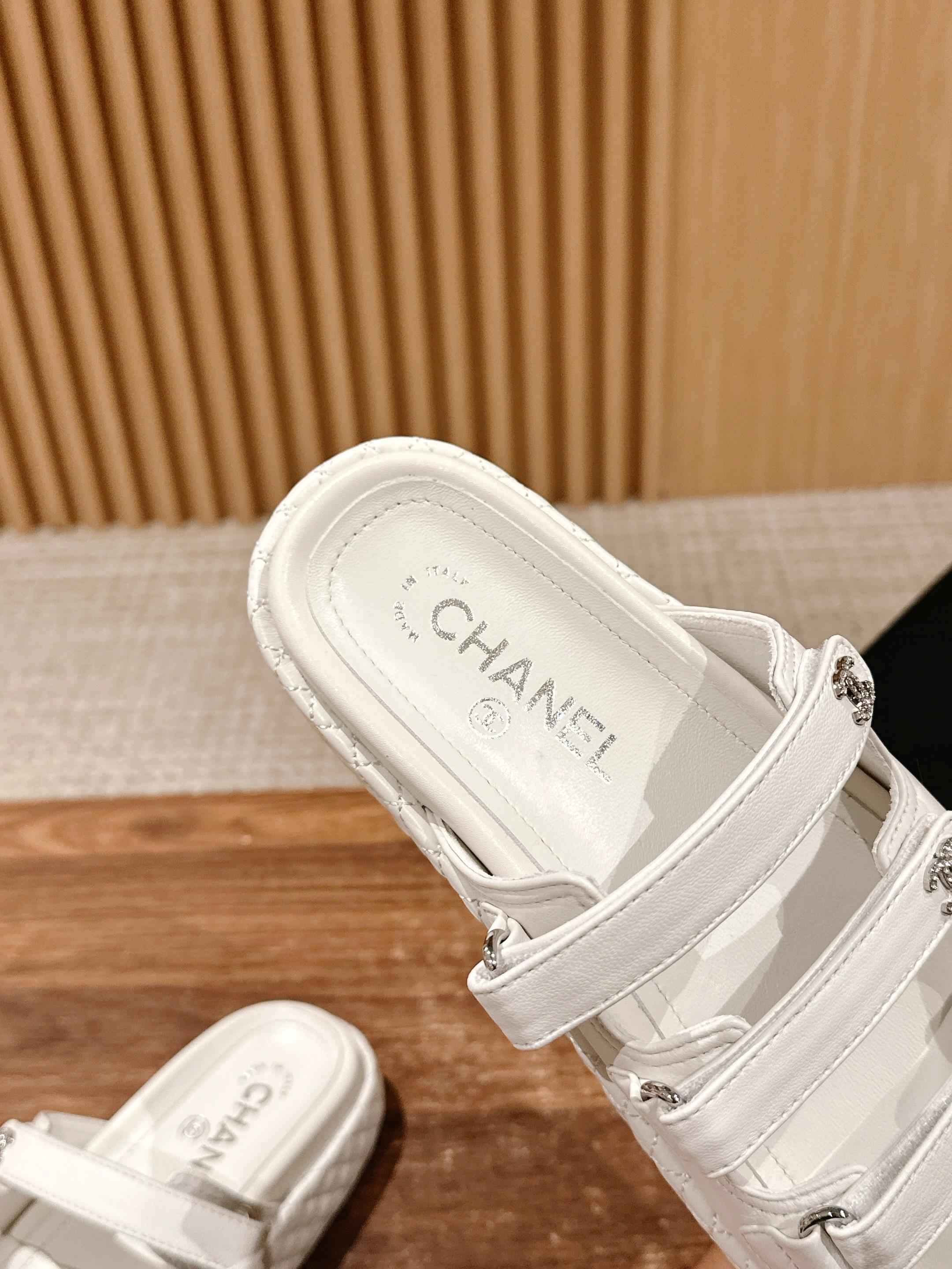 LuxluxHouse Best Quality Chanel Sandals