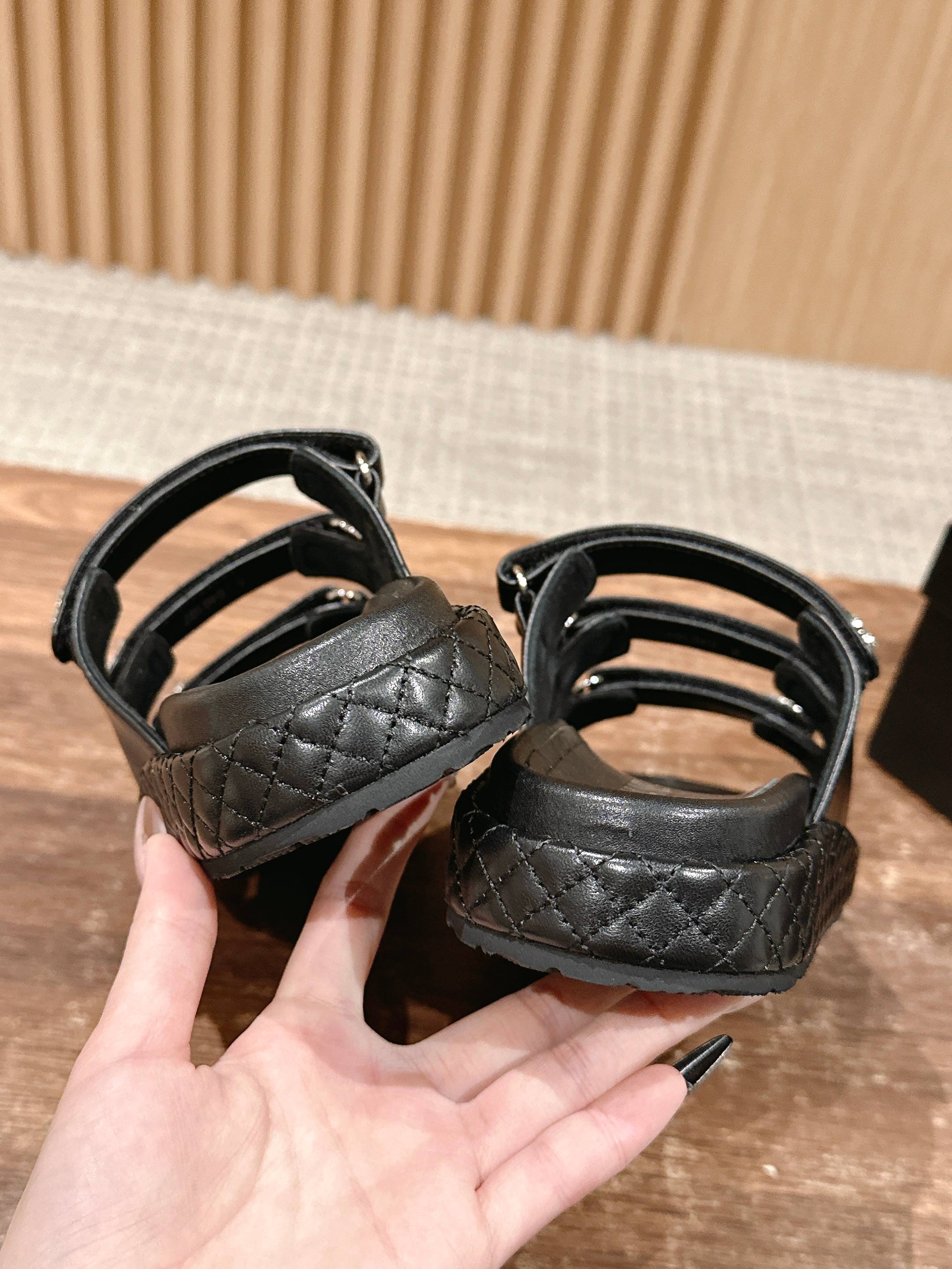 LuxluxHouse Best Quality Chanel Sandals