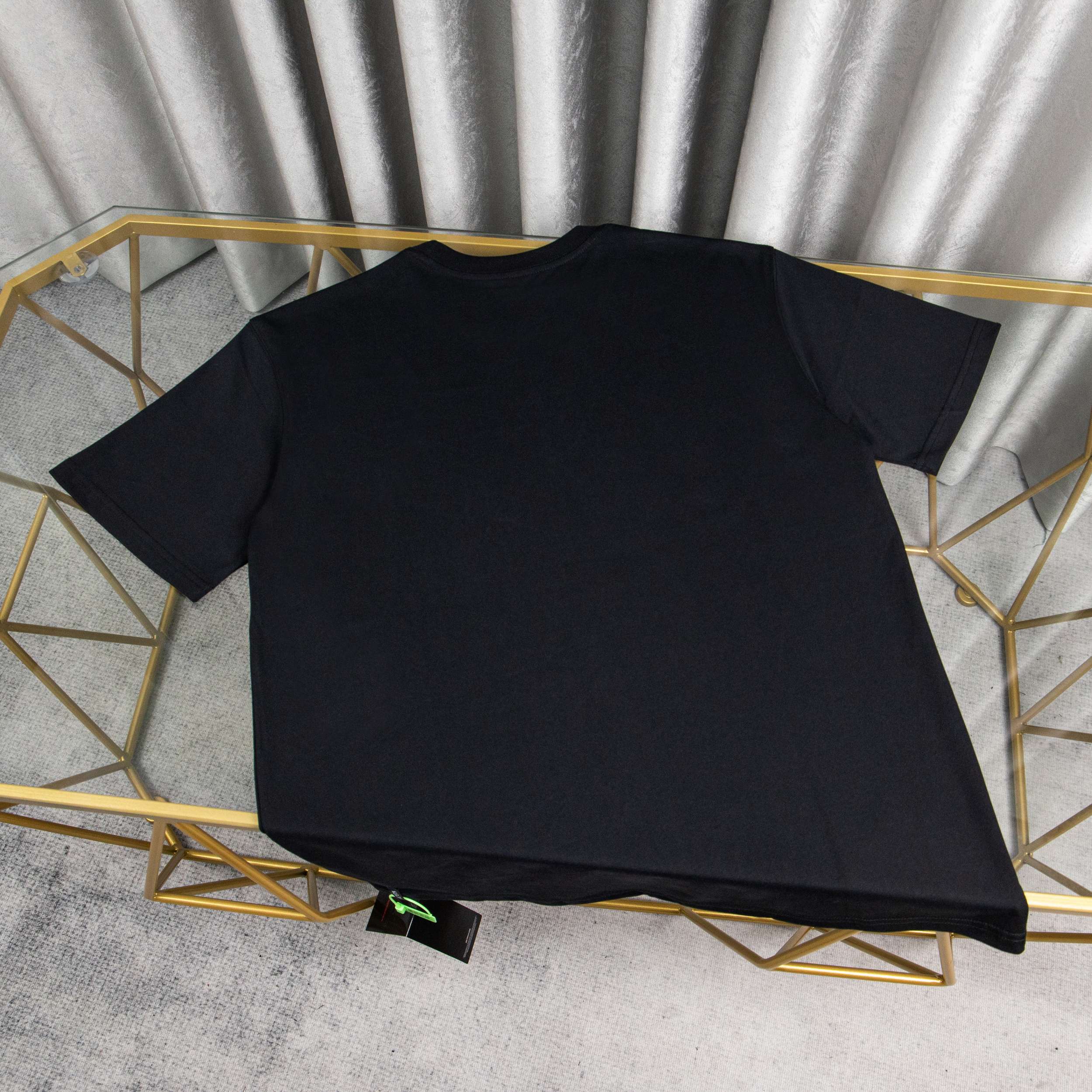 LuxluxHouse Best Quality Clothes T-shirt Arcteryx