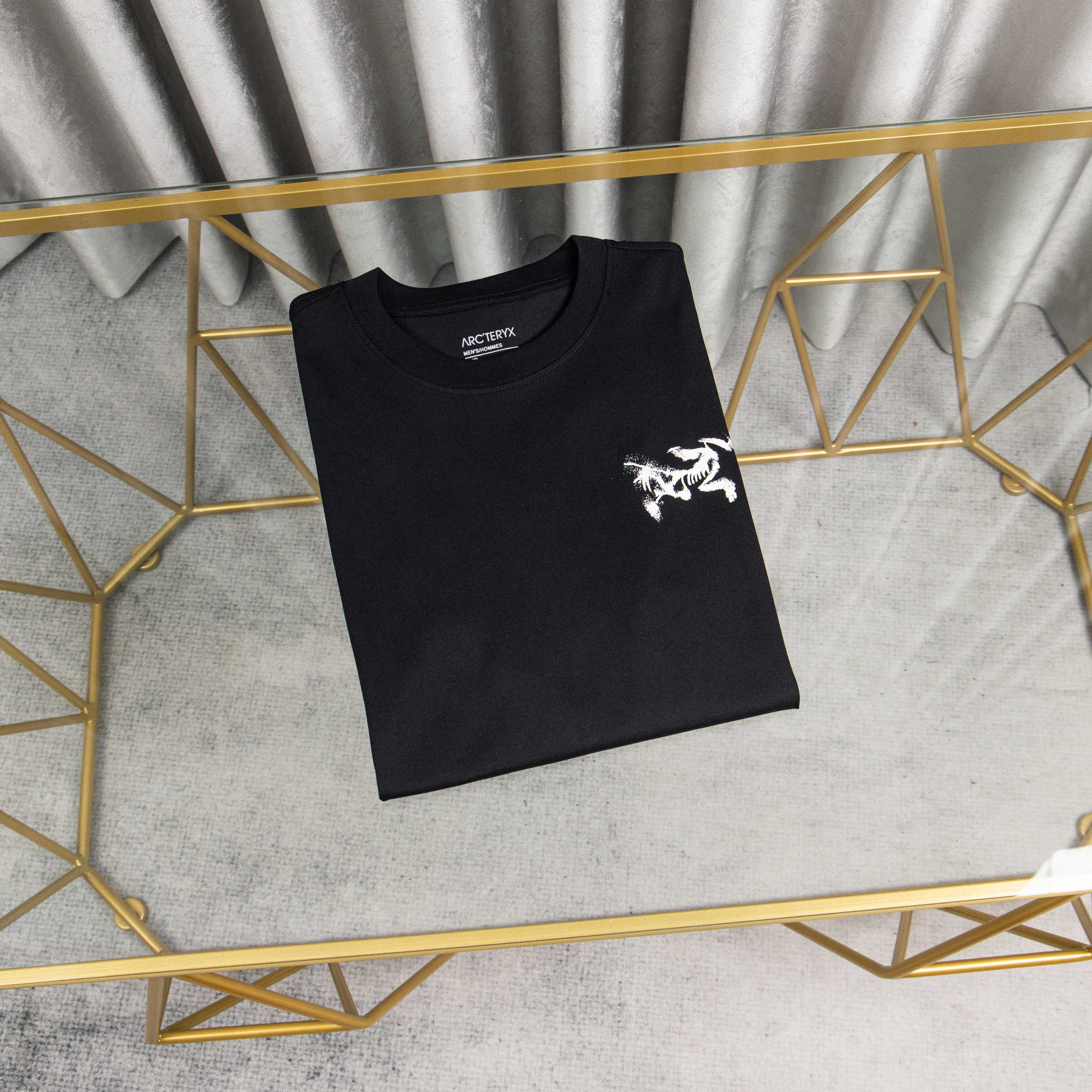 LuxluxHouse Best Quality Clothes T-shirt Arcteryx