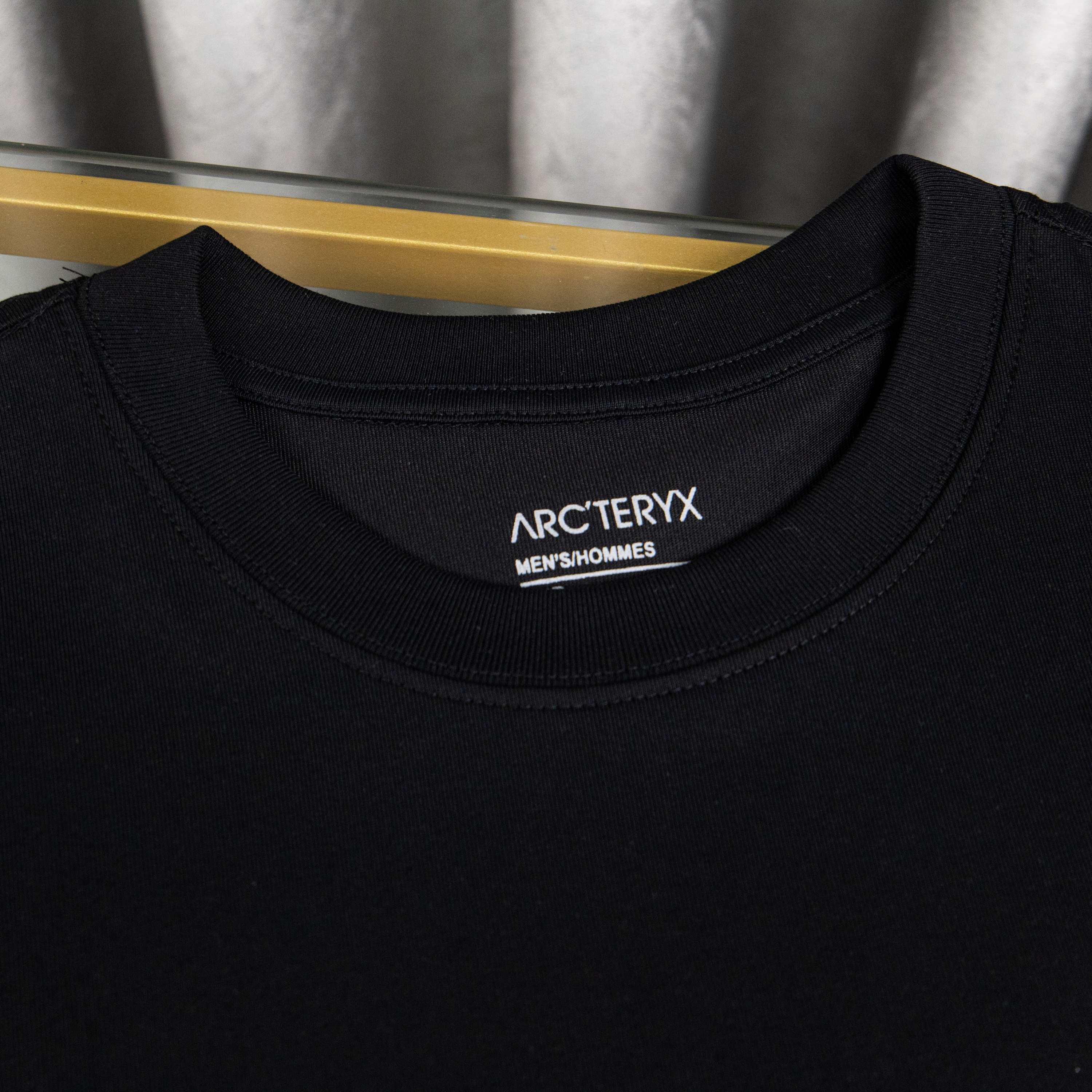 LuxluxHouse Best Quality Clothes T-shirt Arcteryx
