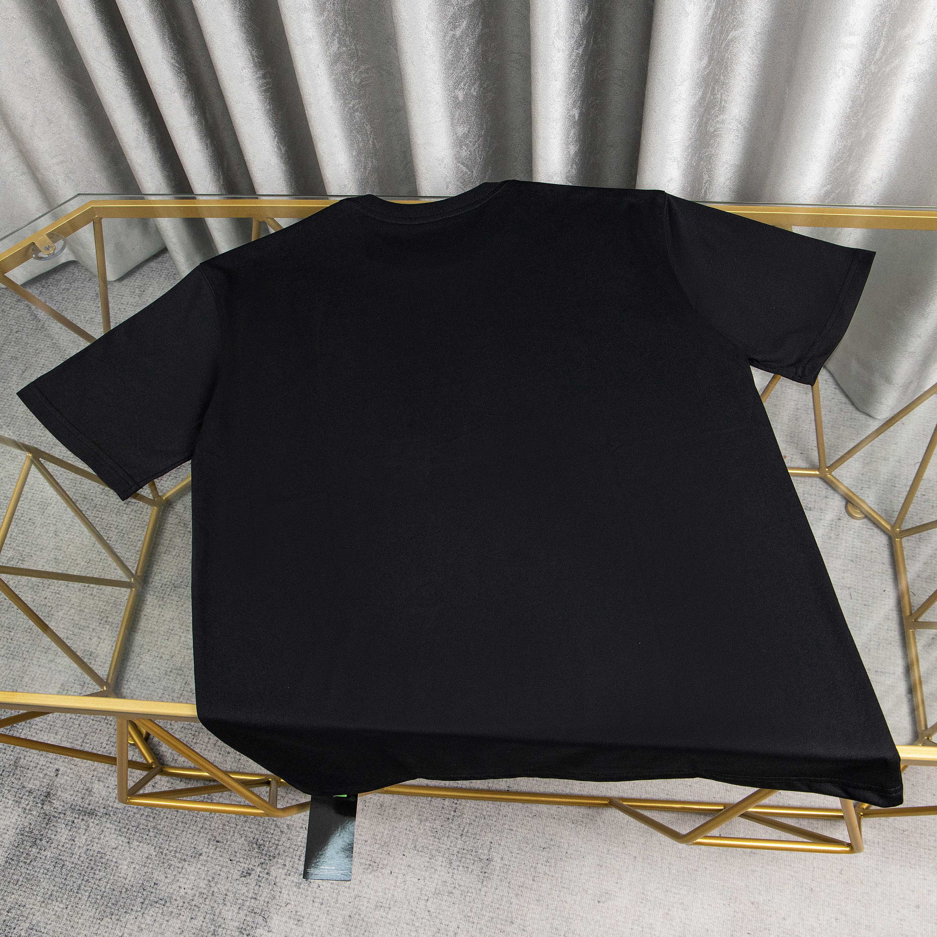 LuxluxHouse Best Quality Clothes T-shirt Arcteryx