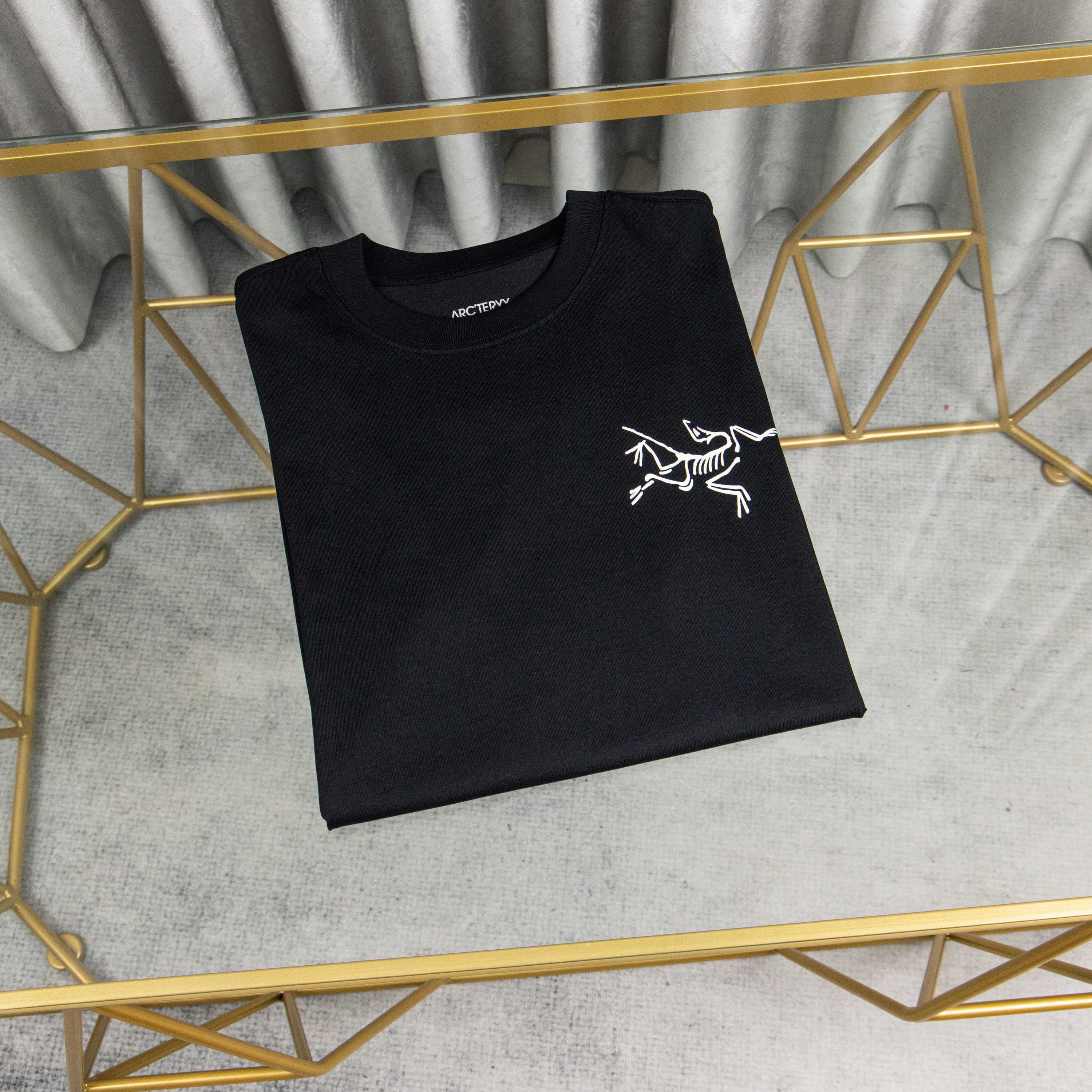 LuxluxHouse Best Quality Clothes T-shirt Arcteryx
