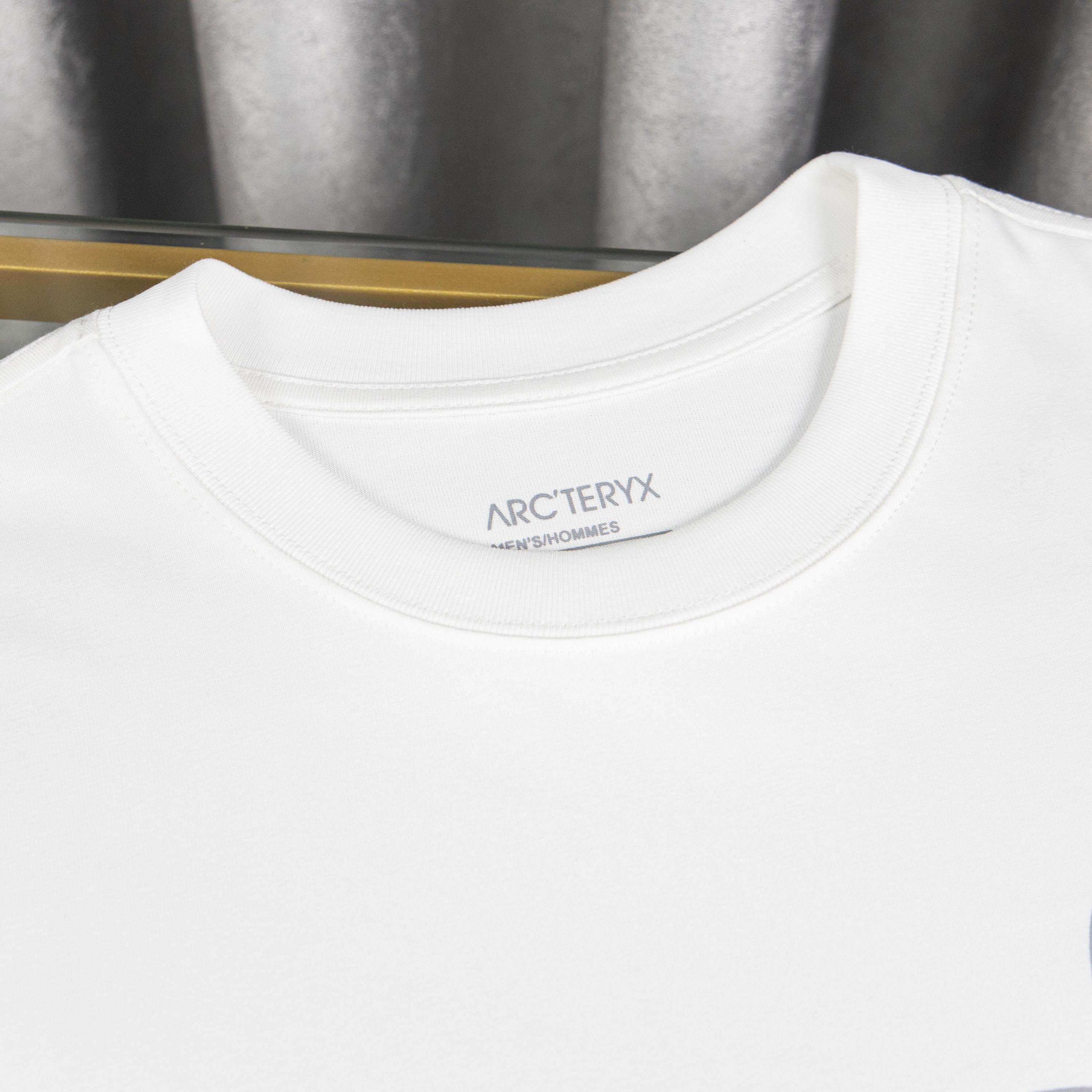 LuxluxHouse Best Quality Clothes T-shirt Arcteryx